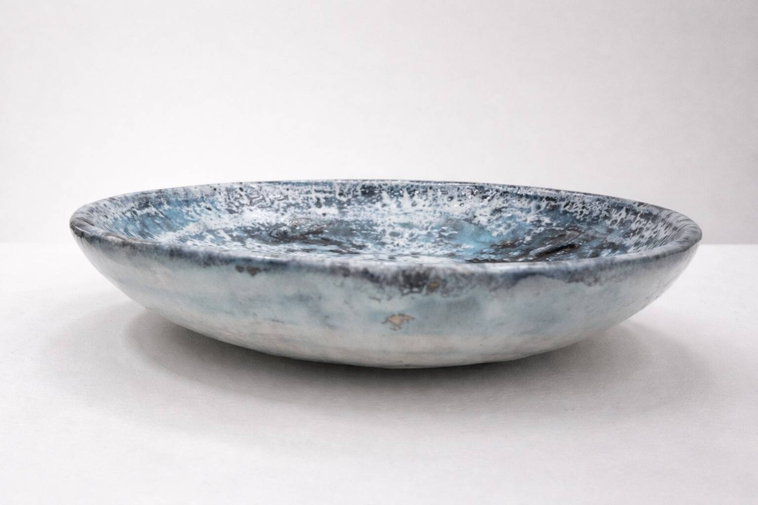 Large hollow ceramic dish signed Oliva – relief rooster decoration –