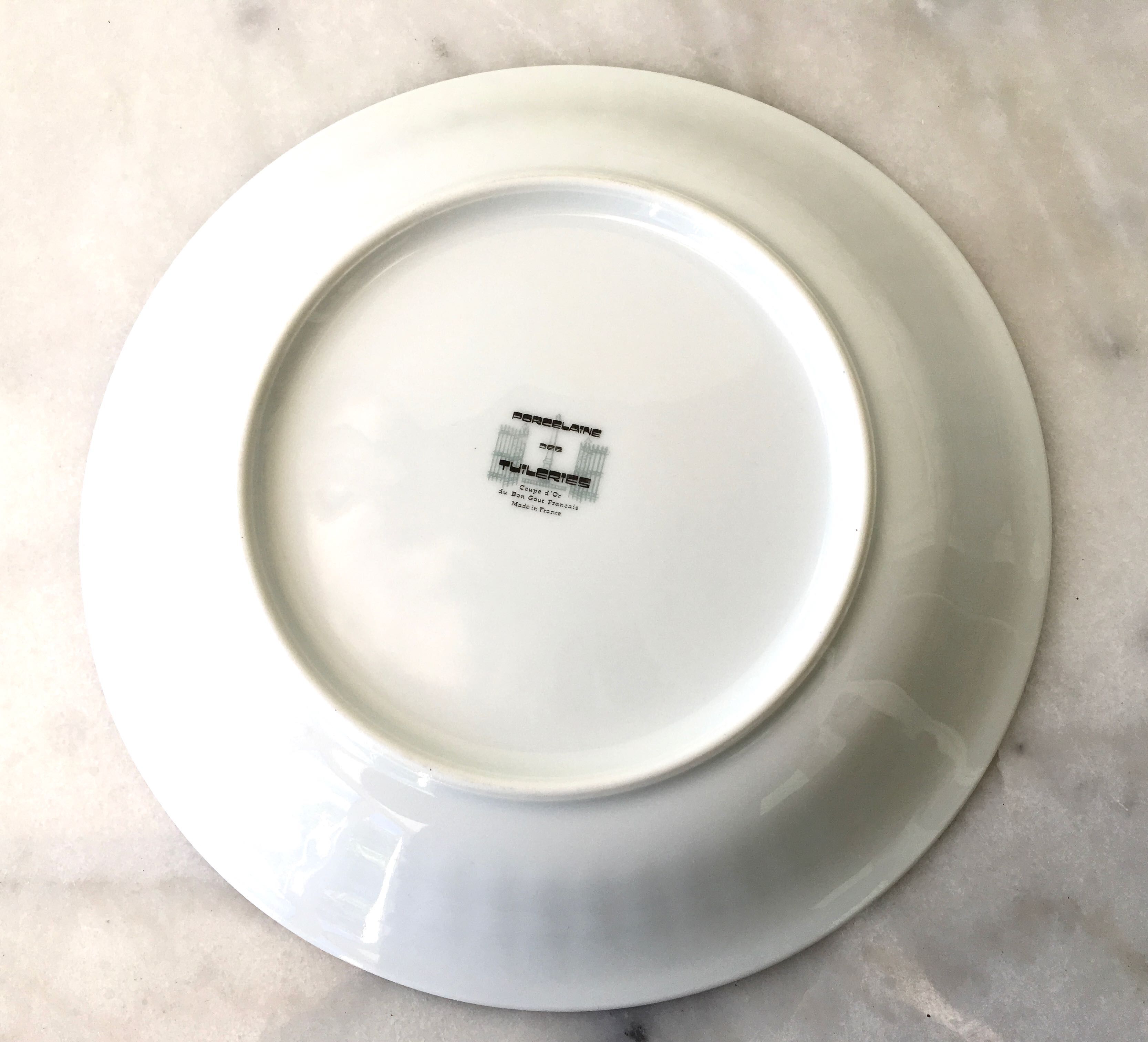 Plate service for 12 people 1970