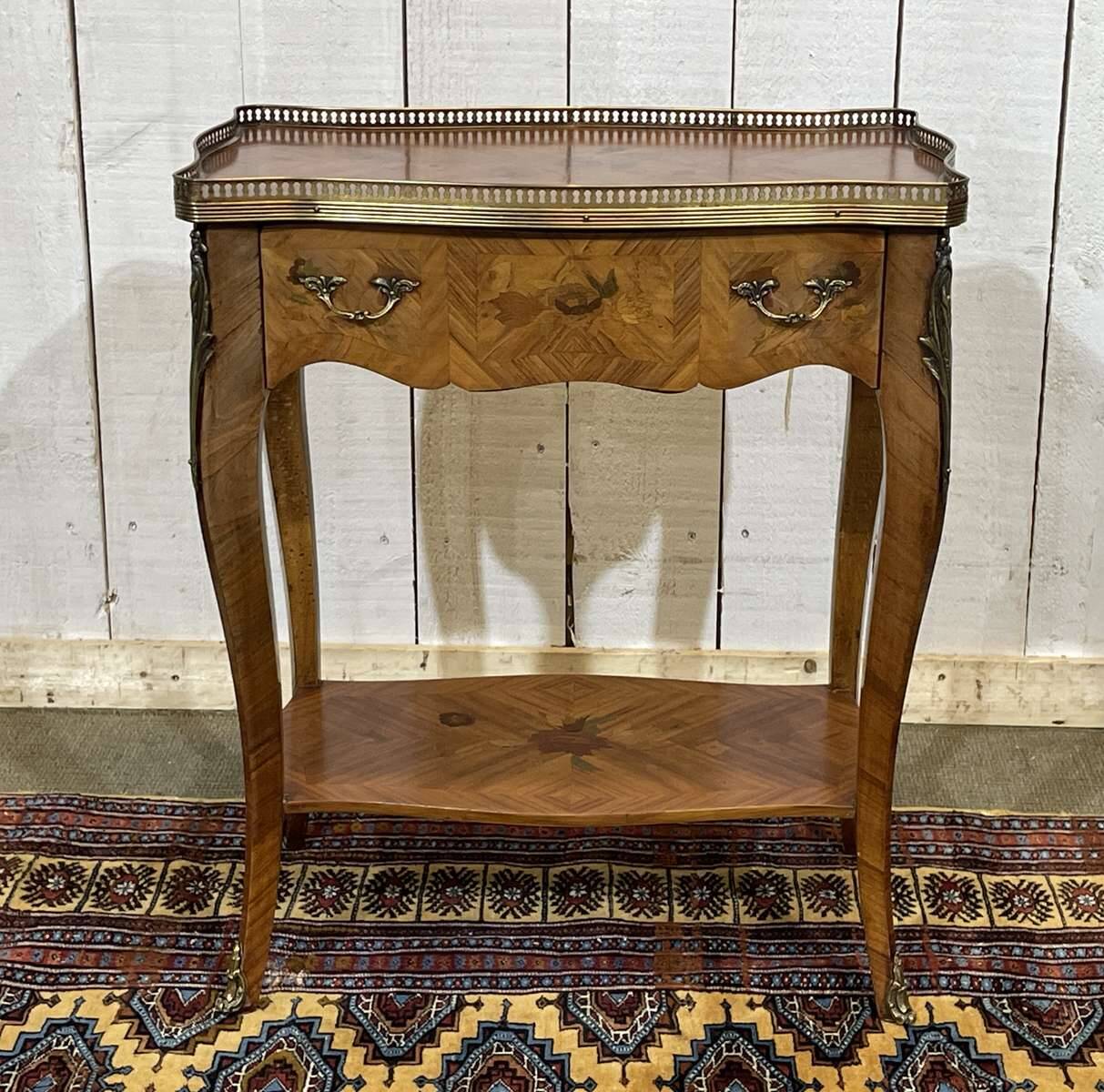 1970s Louis XV style side table in rosewood and beech.