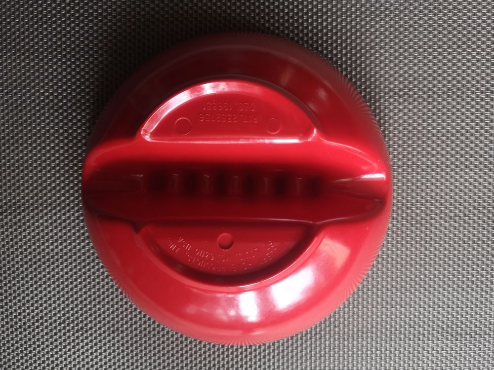 Red Melamine Ashtray Willert Home - USA- 1970s