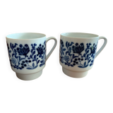 Cups