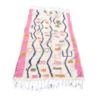 Magnifique tapis berbère authentique – pièce unique Idéal cadeau de Noel