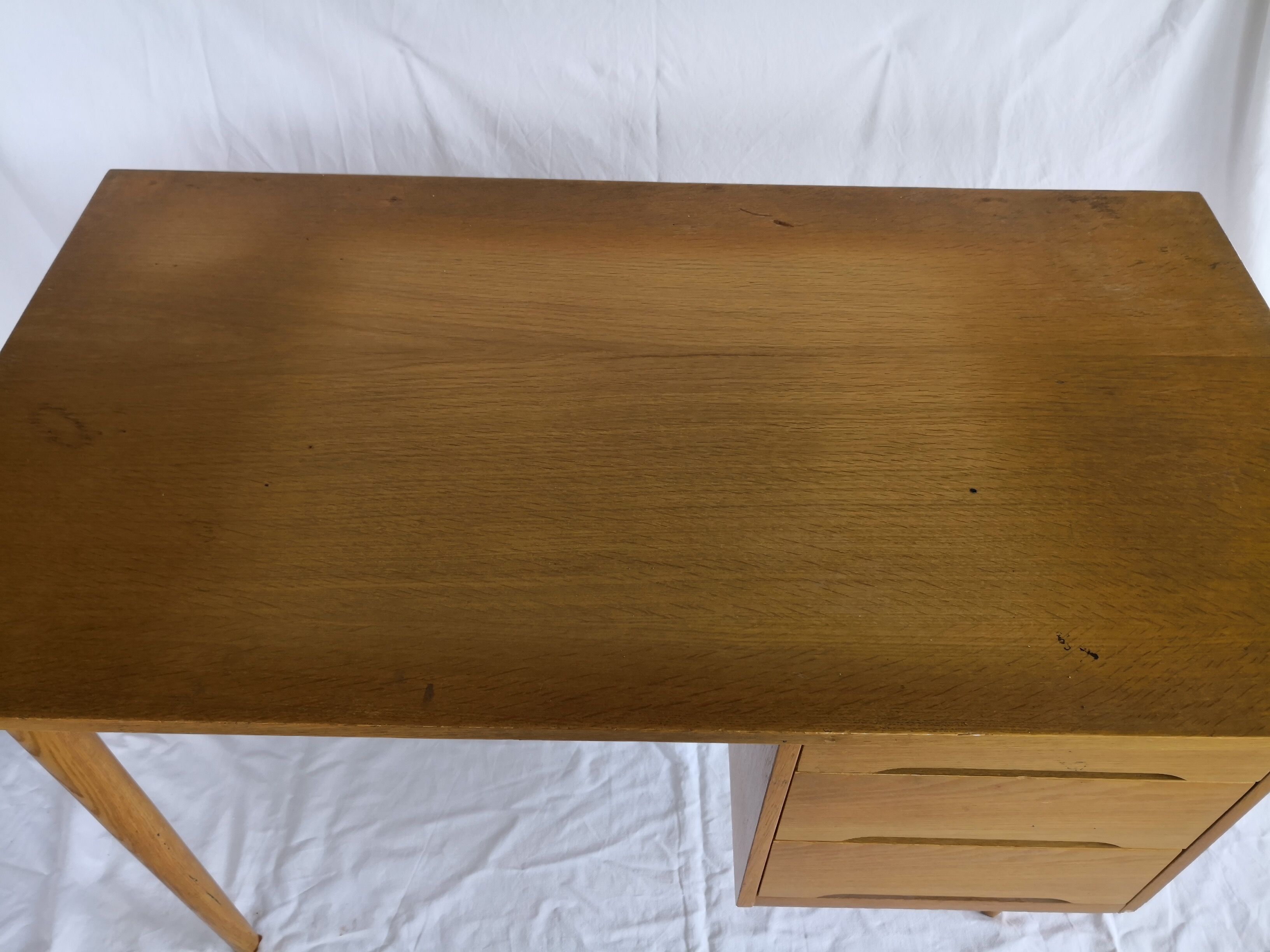 Desk years 60 foot time zones