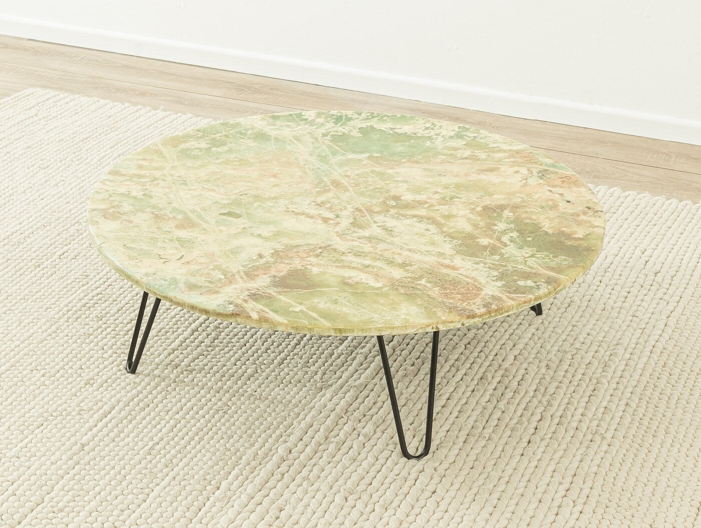 Onyx-marble coffee table, ø 90 cm