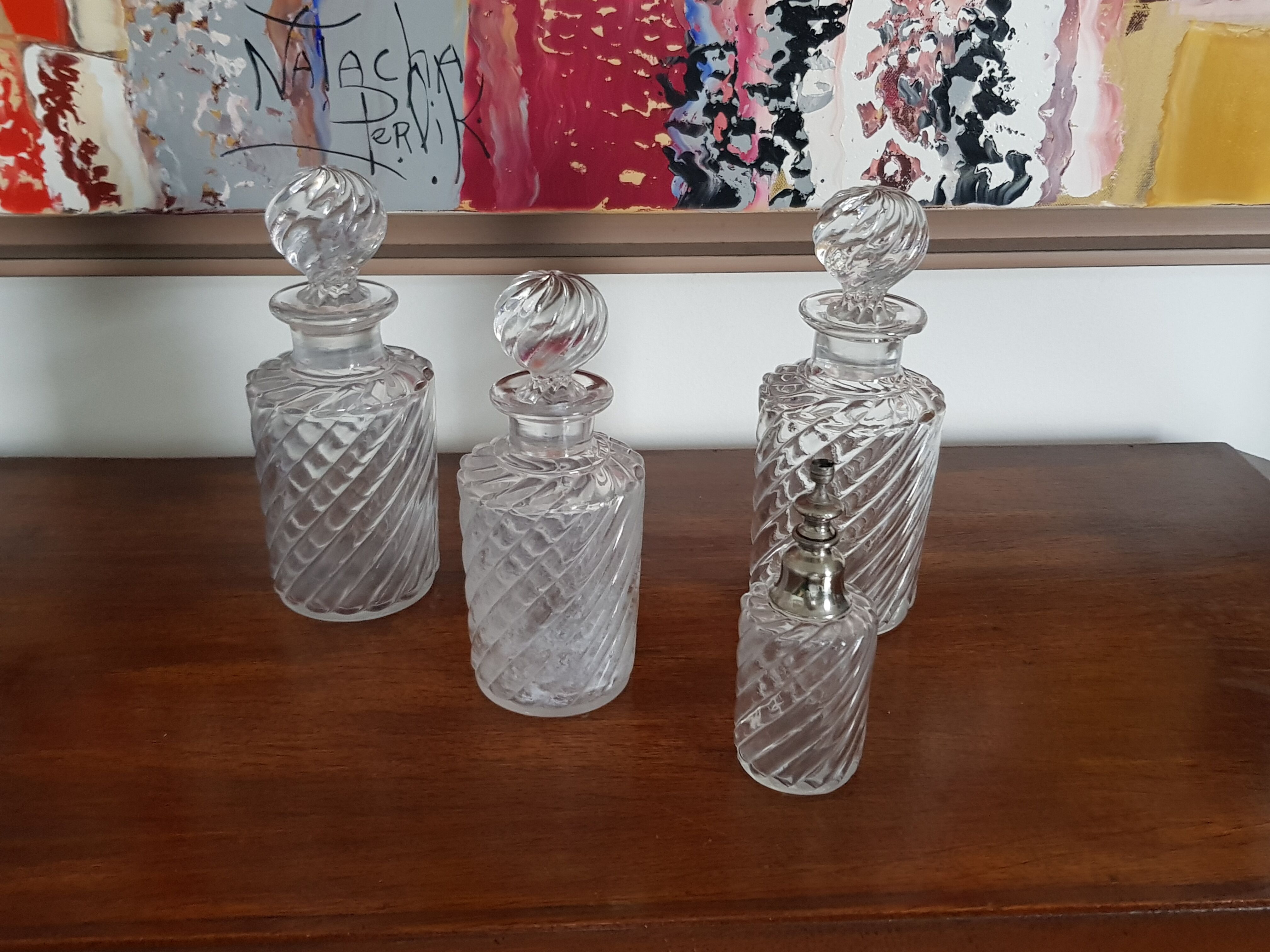Série de 4 flacons de parfum