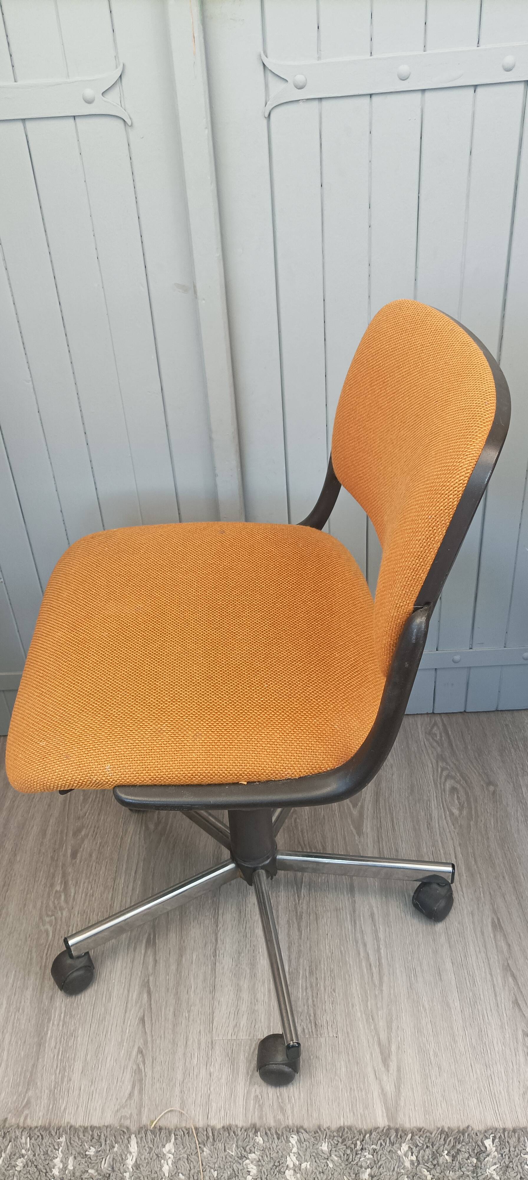 Eurosit office chair 1991