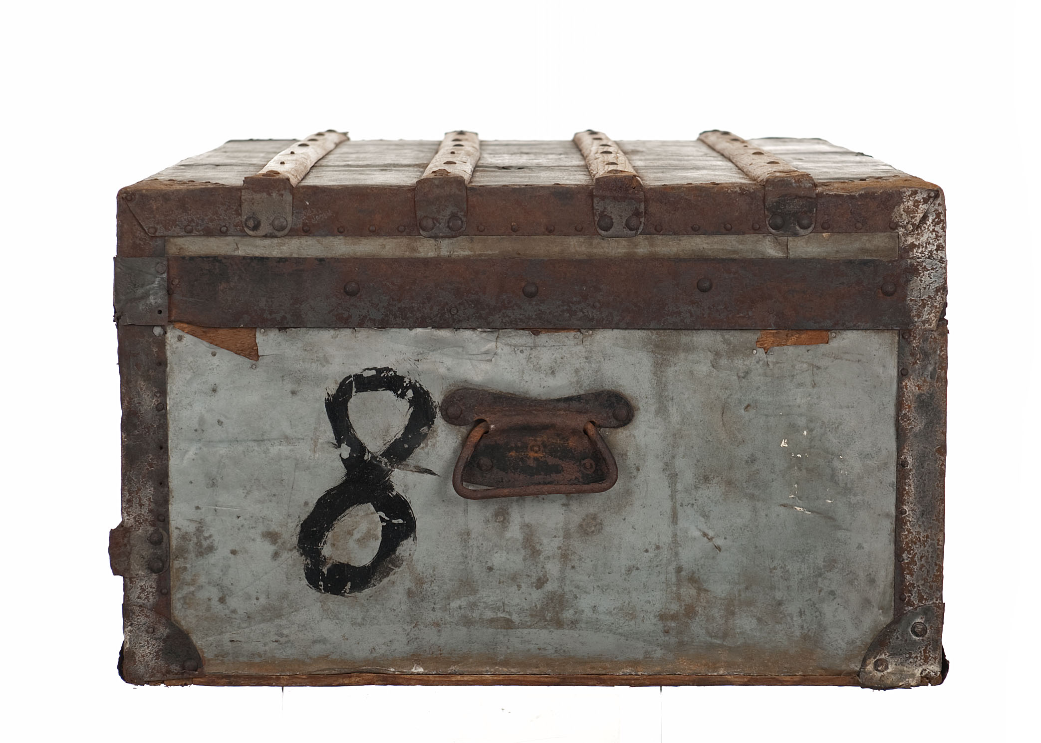 Old military trunk ww1 14-18