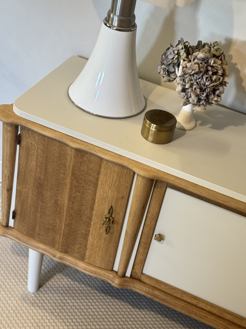 Vintage TV unit Liam