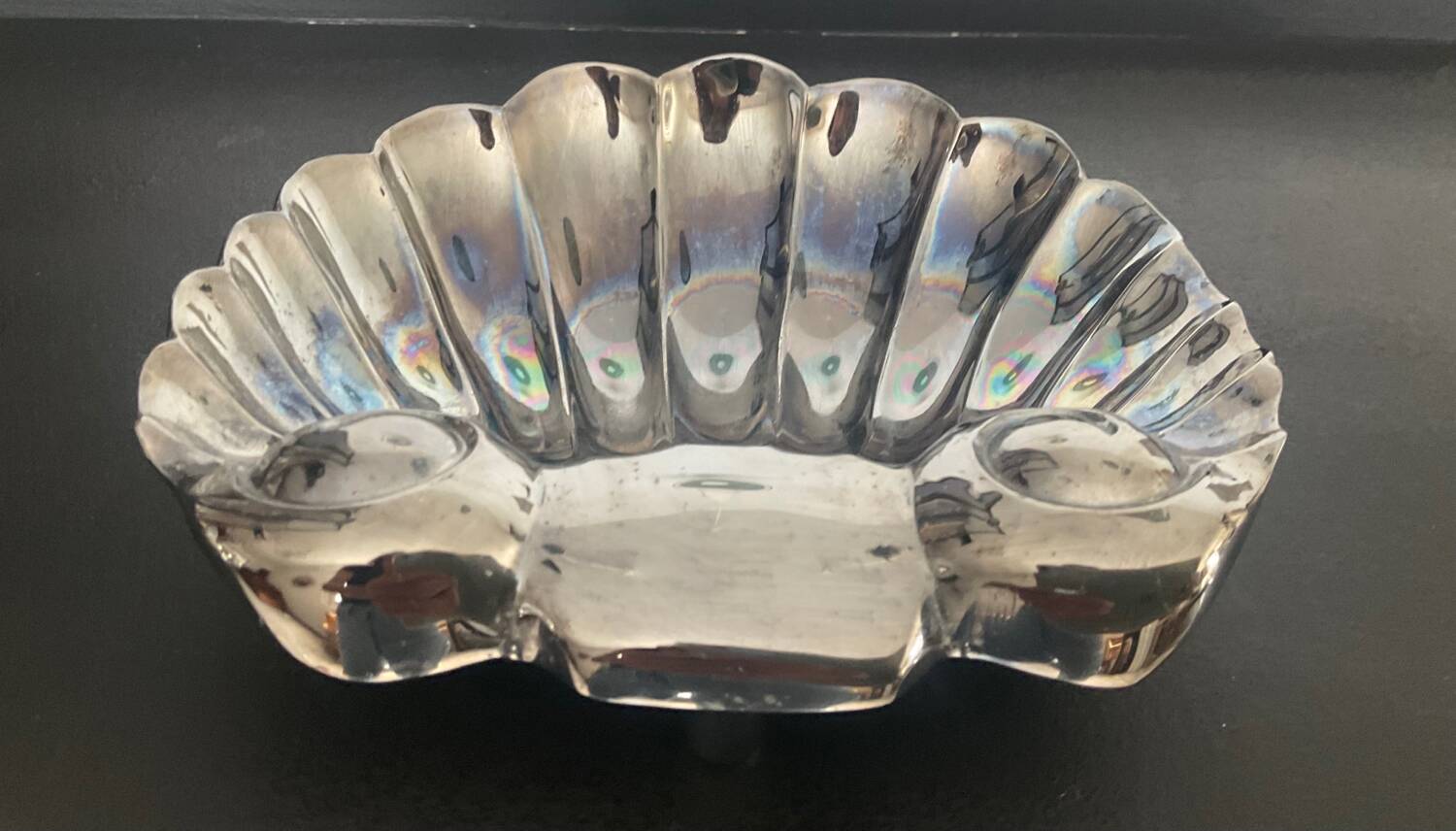 Vintage metal shell pocket