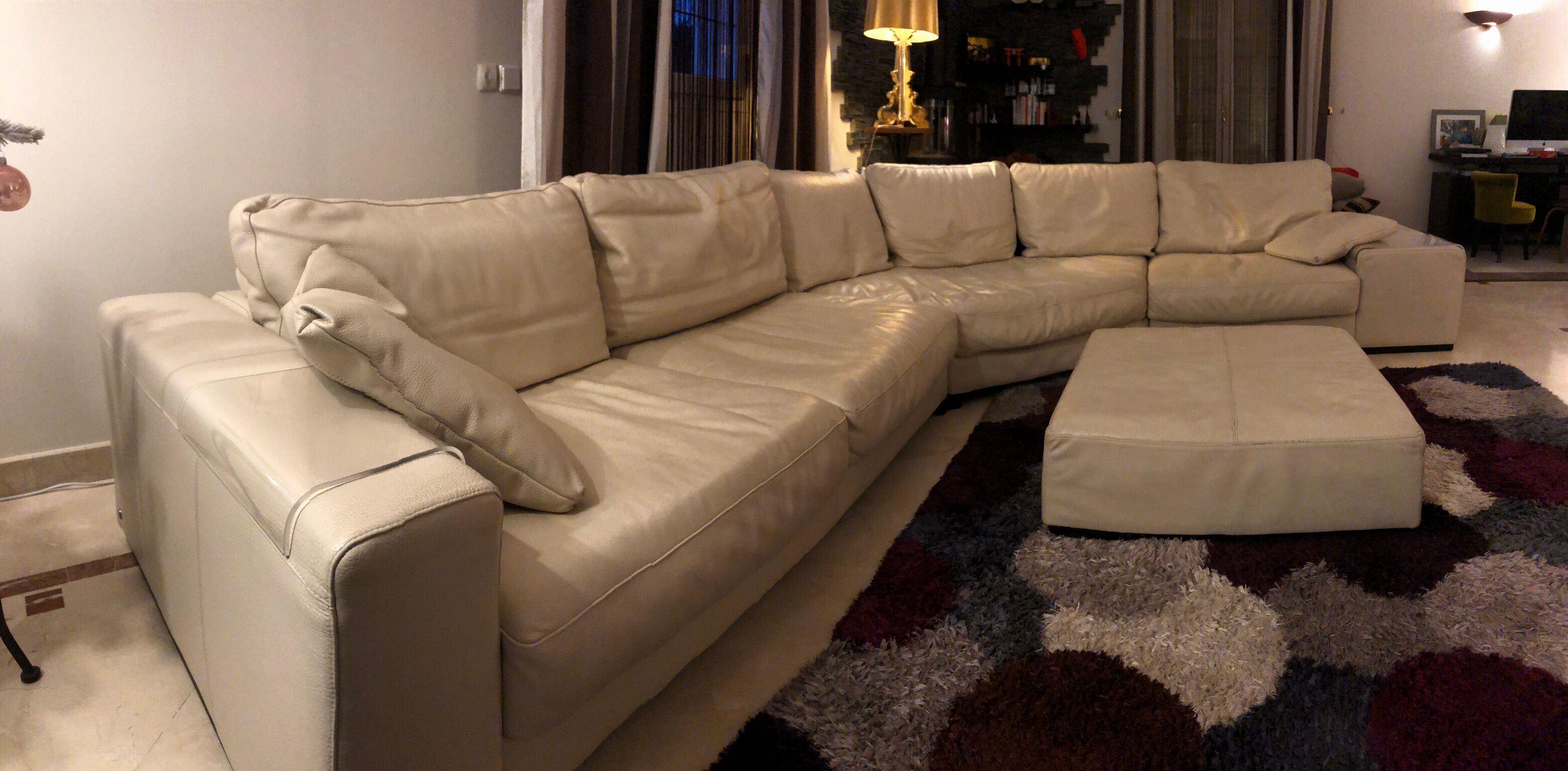Natuzzi beige leather corner sofa - pouf