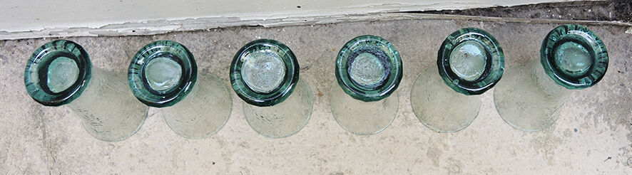 Former Pastis Service in Green Textured Glass