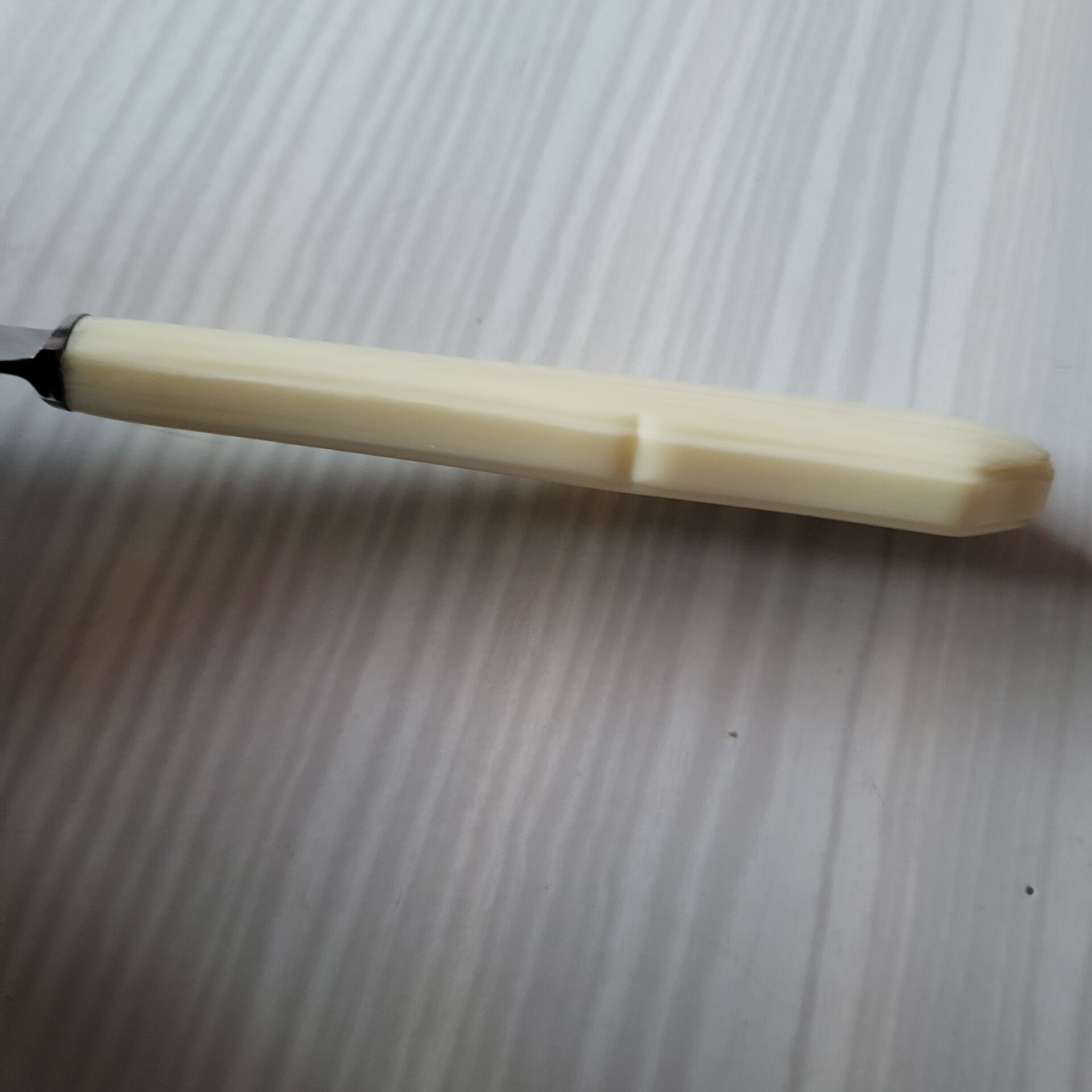 Vintage cheese knife signed S.R. Thiers in excellent condition.