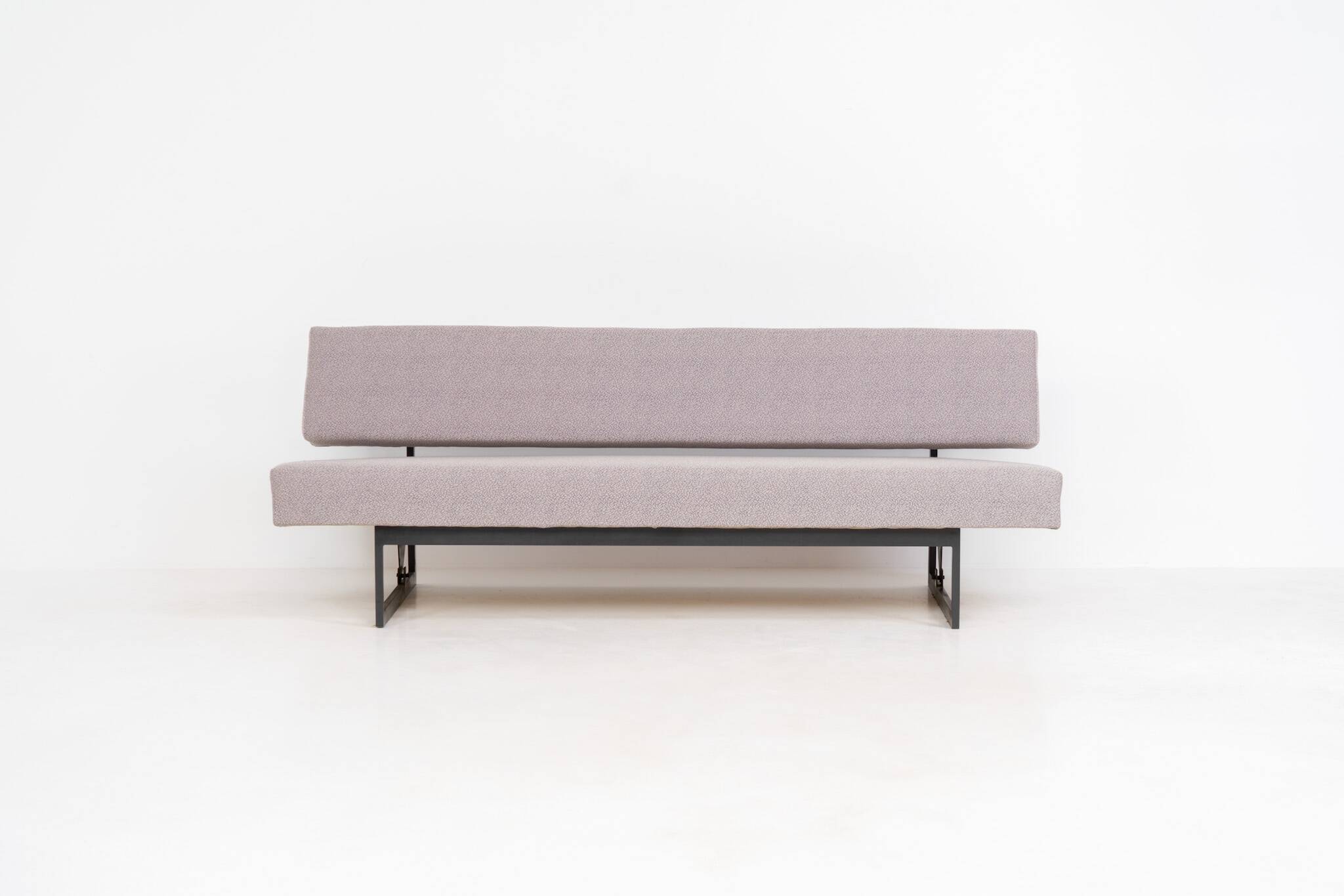 Canapé / lit de jour par Dieter Waeckerlin pour Idealheim