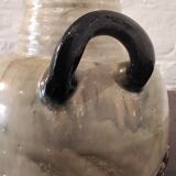 Vase with handles in Guérin sandstone