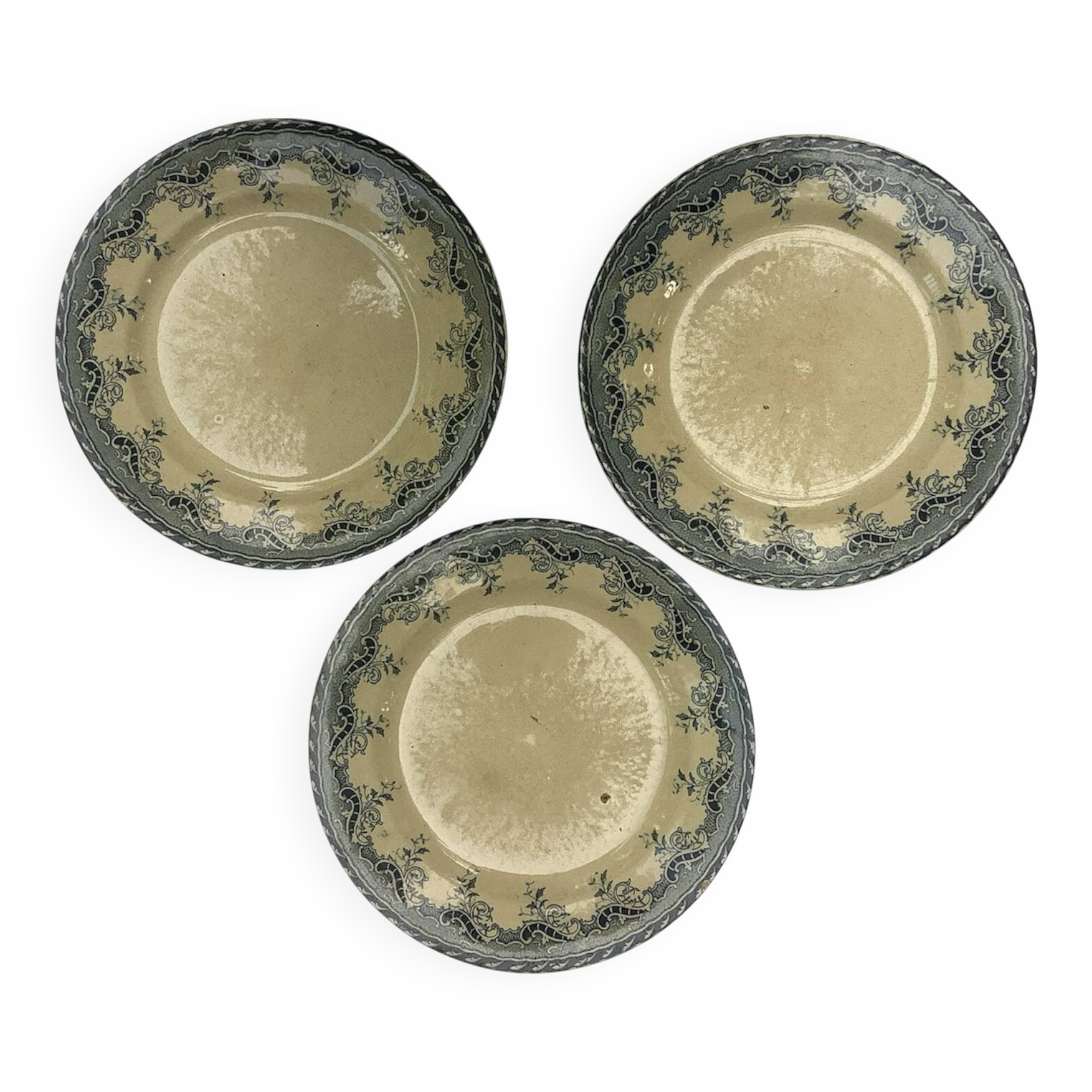 Set of 3 antique blue ironstone flat plates – PA Villa Salin