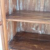 Armoire vitrée en bois