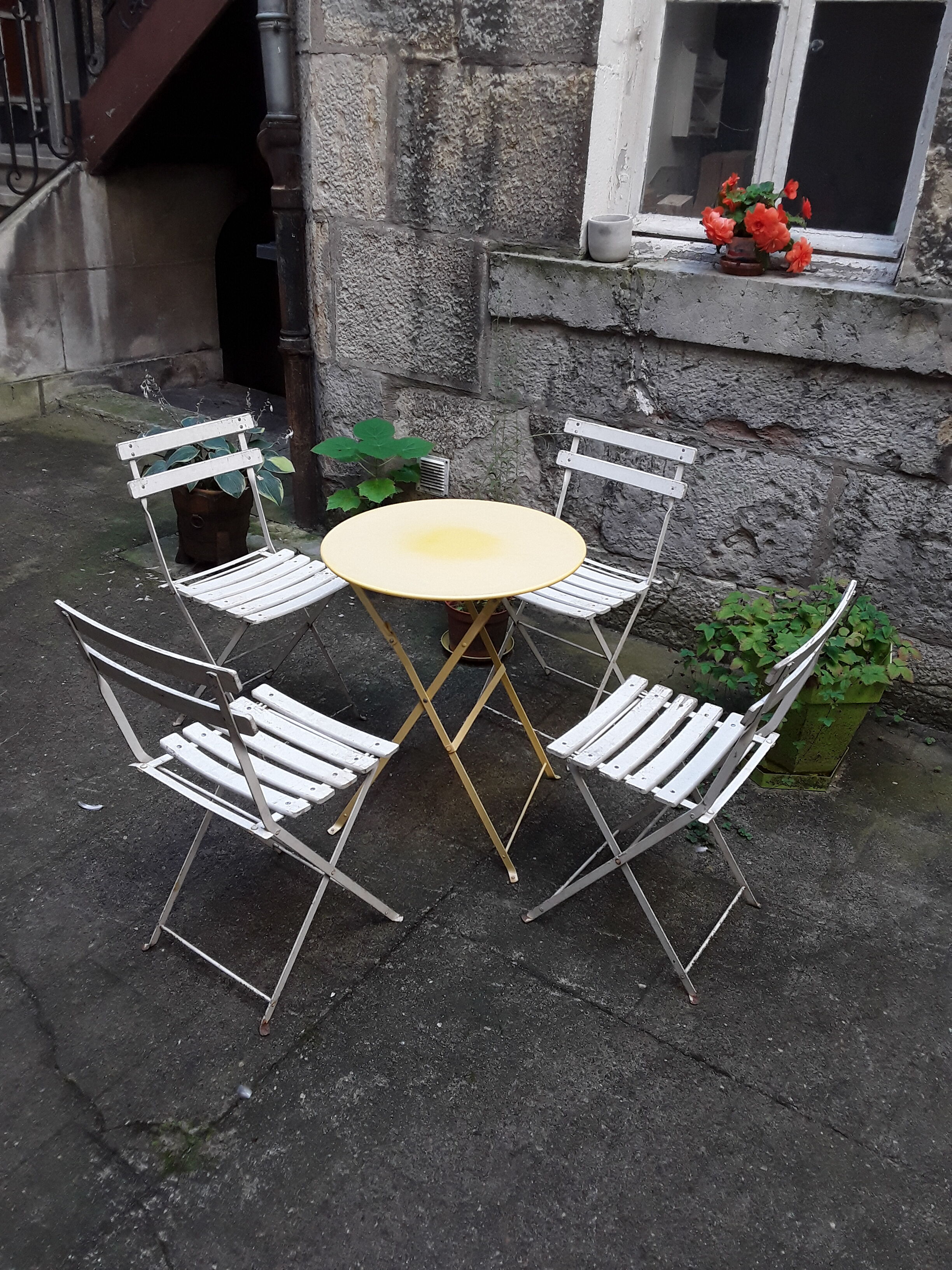 Vintage garden folding chairs