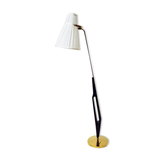 Lampadaire suédois en laiton et teck par Hans Bergström pour ASEA 1950s