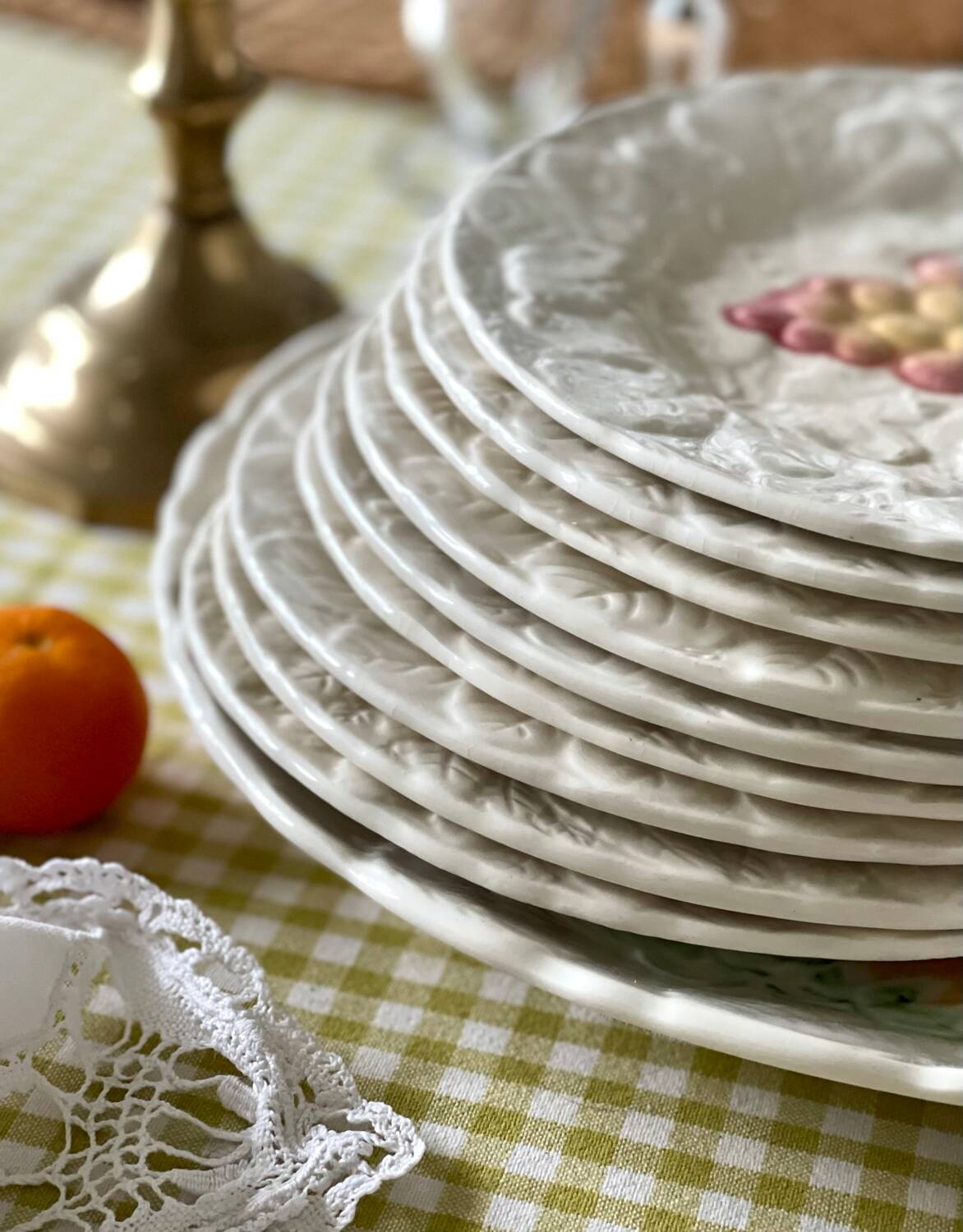 9 dessert plates and 1 barbotine dish from Sarreguemines