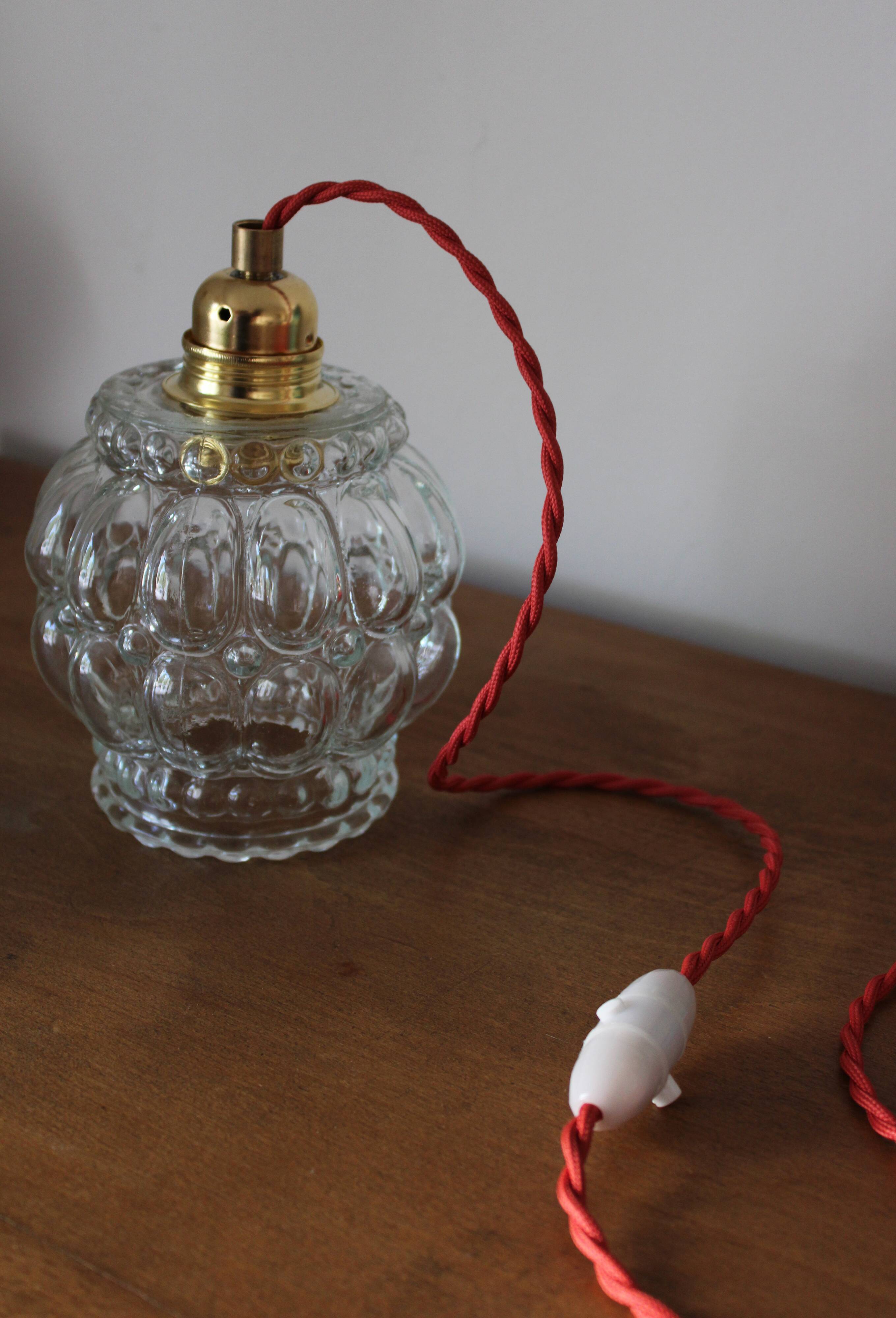Moulded glass hanging lamp