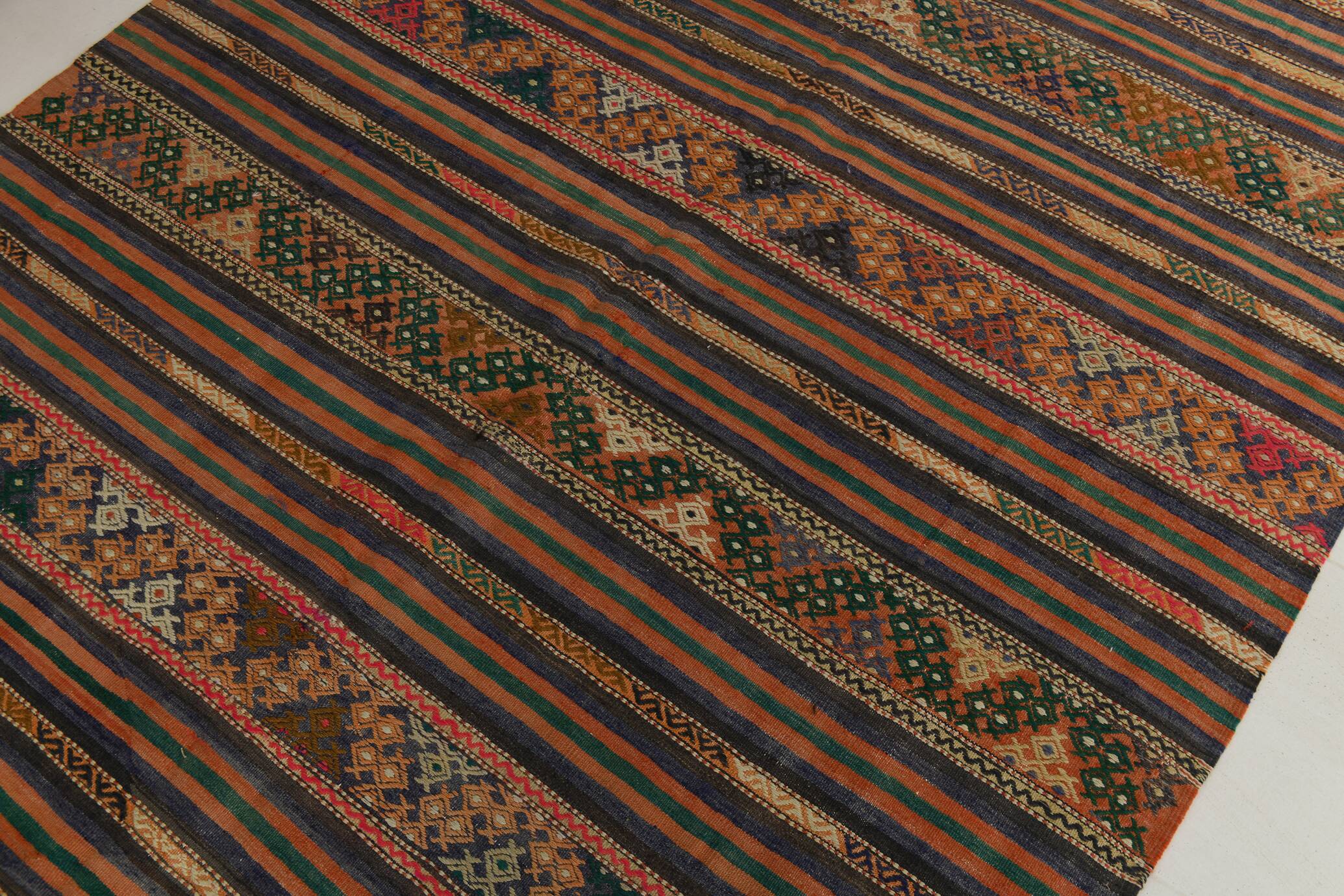 5x10 Vintage Kilim Rug, 170x293Cm