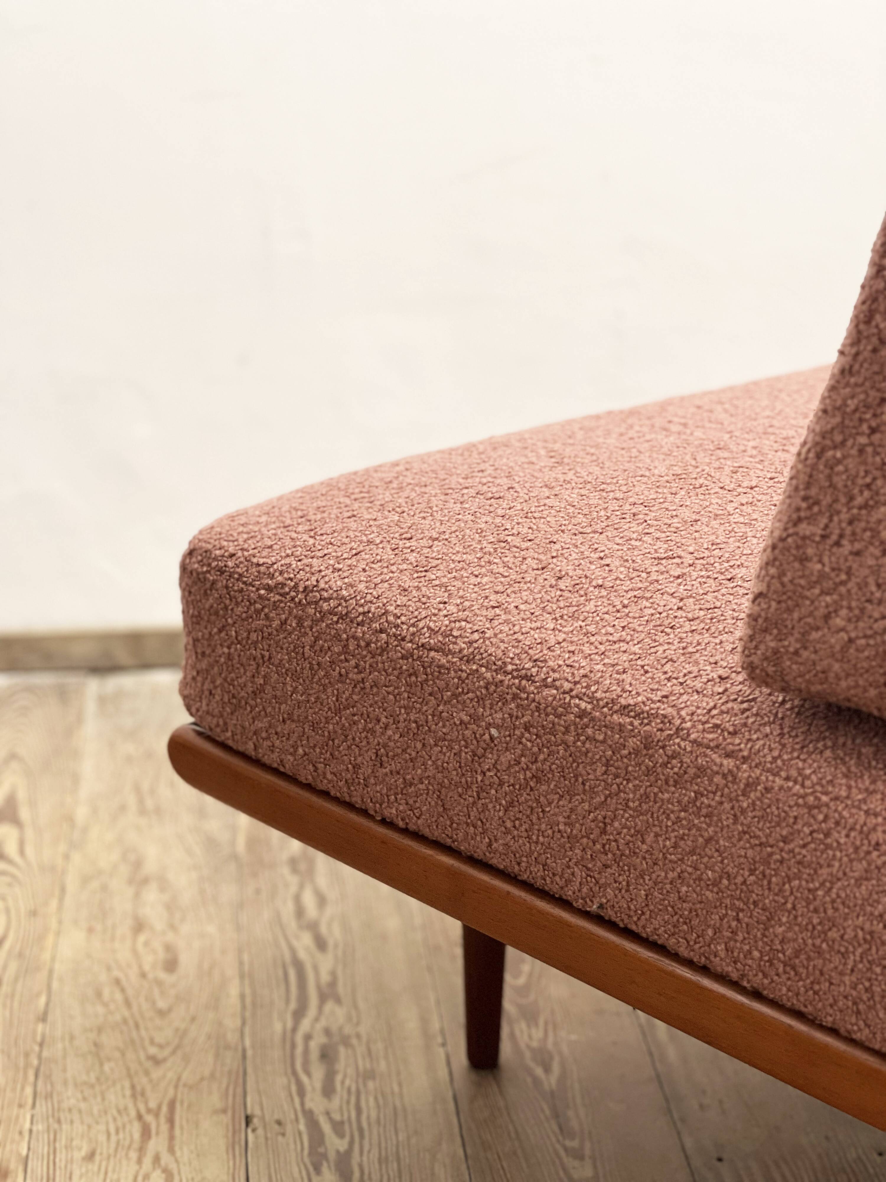 Canapé danois 2 places du milieu du siècle, série Minerva par Peter Hvidt et Orla Mølgaard Nielsen, France & So