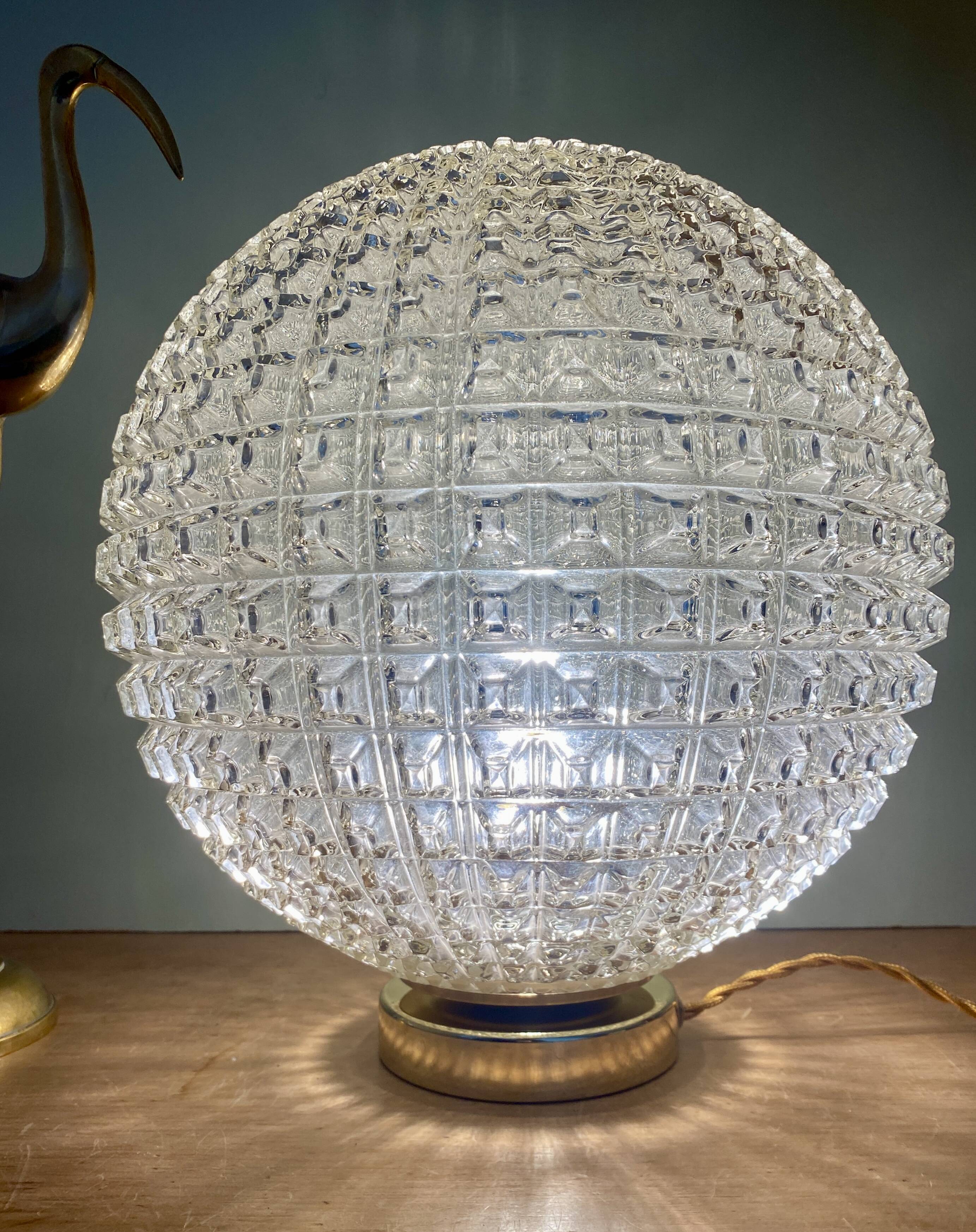 Lampe à poser globe vintage XXL en verre pointe de diamant