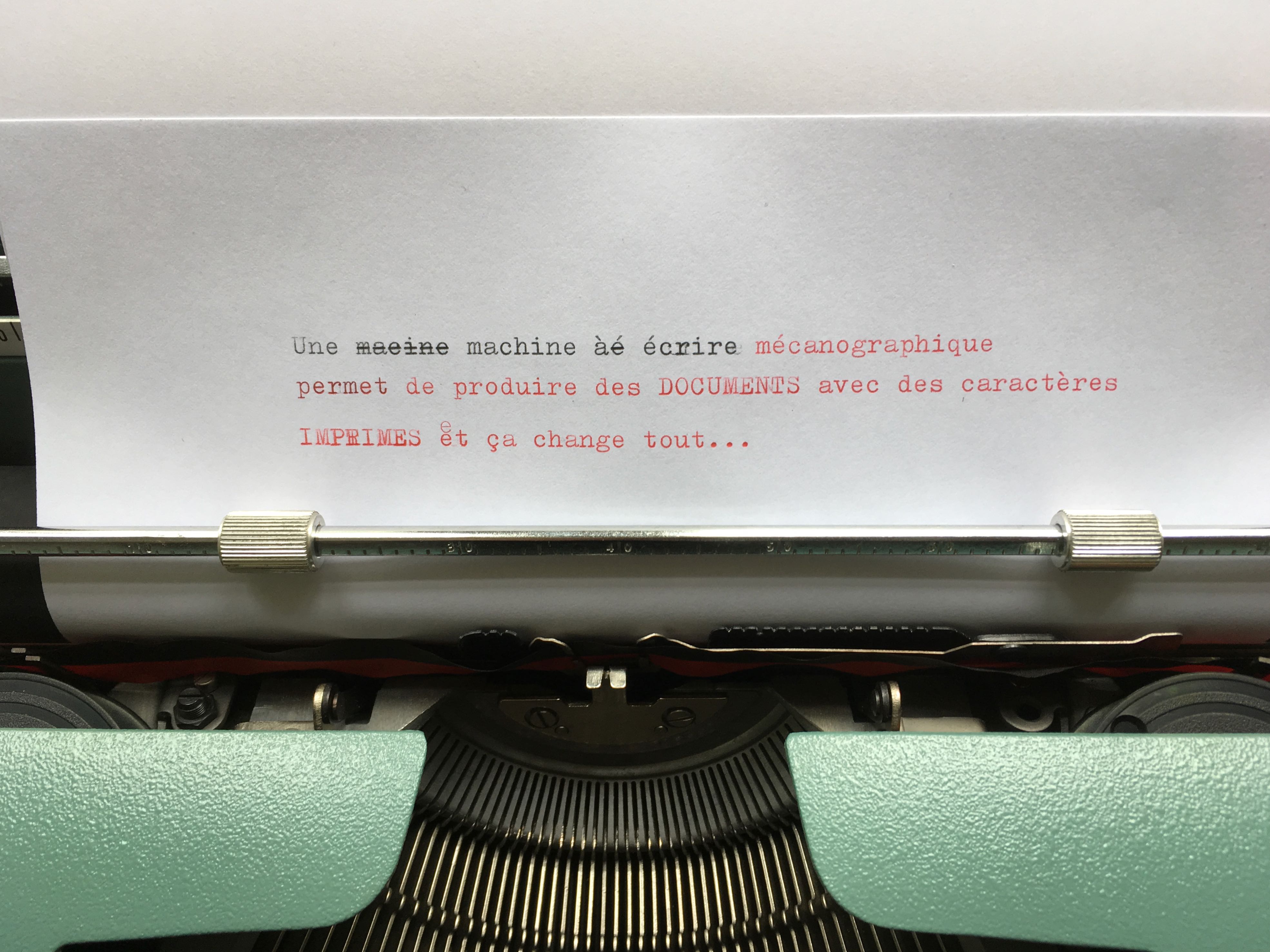 Olivetti Lettera Typewriter 32 60s