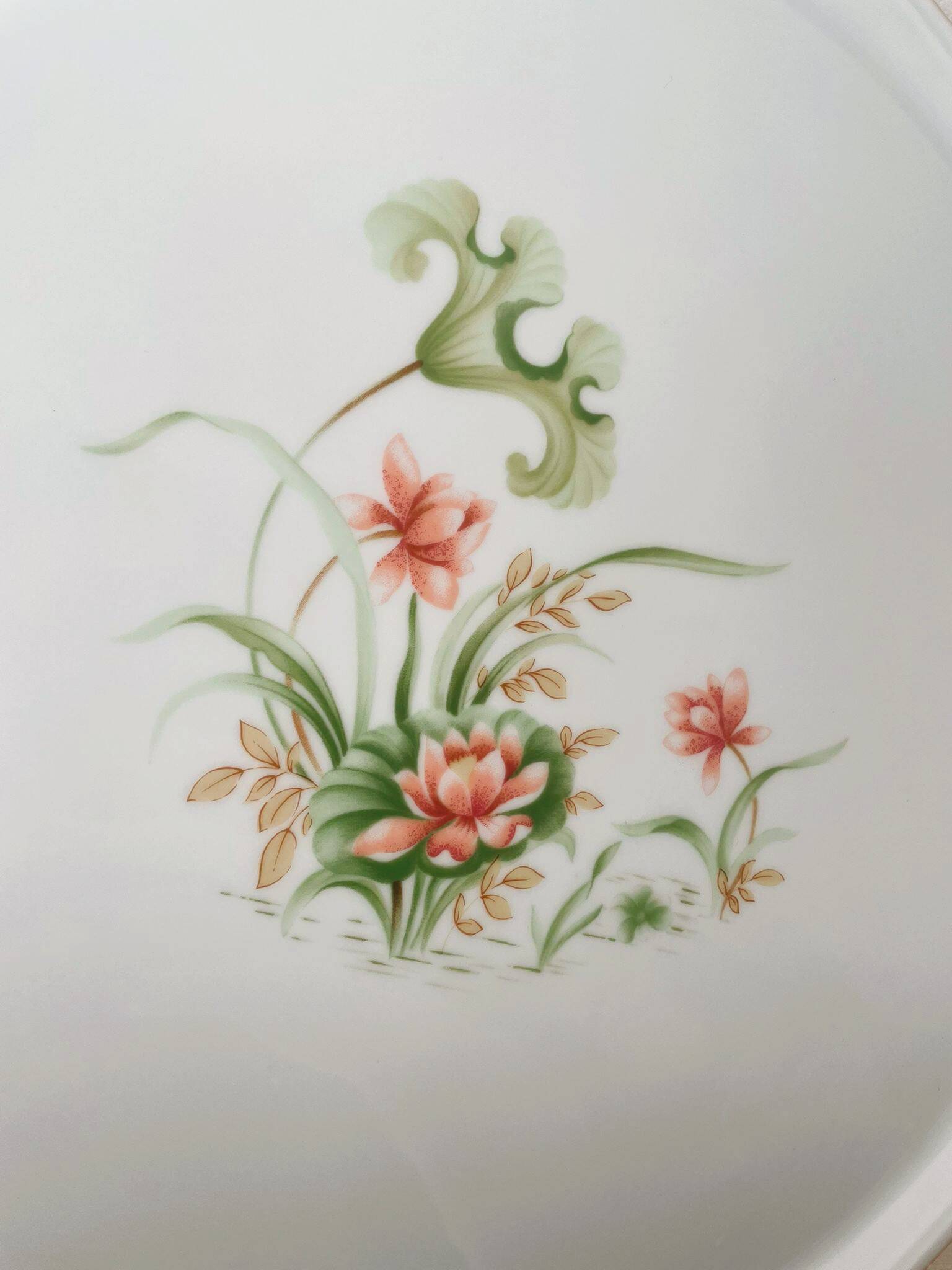 Large porcelain platter from Sologne