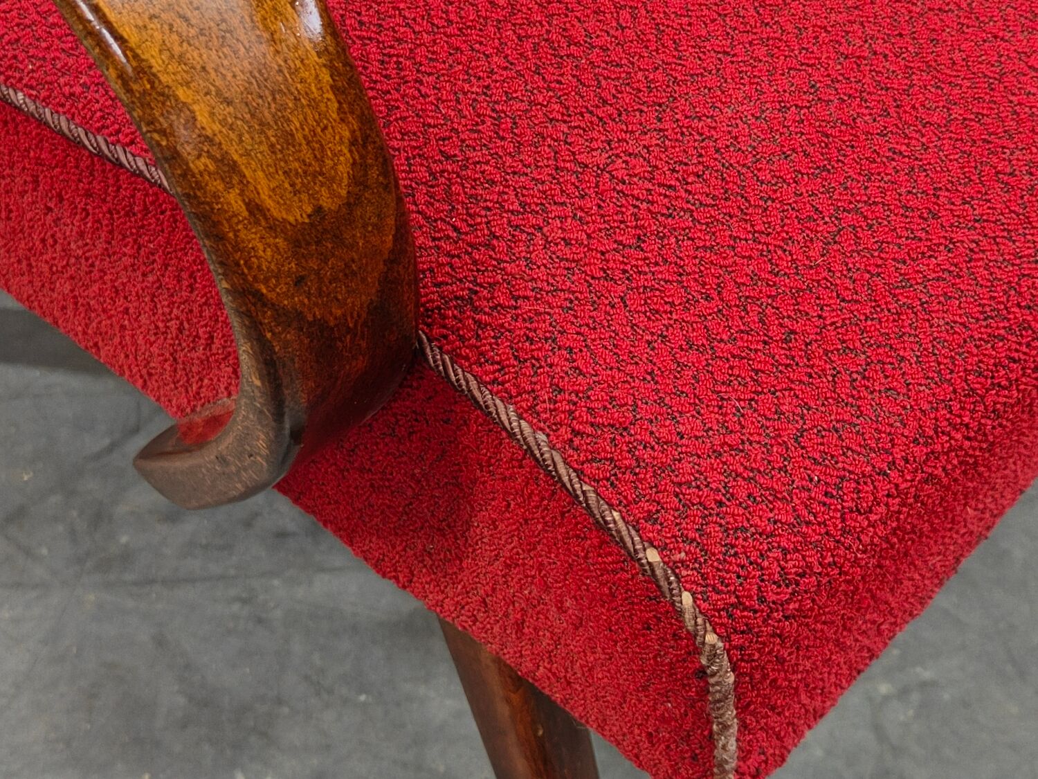 Pair of armchairs 6952 by Jaroslav Smidek for Ton, ex Czechoslovakia