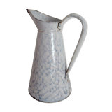 Broc en tôle émaillée