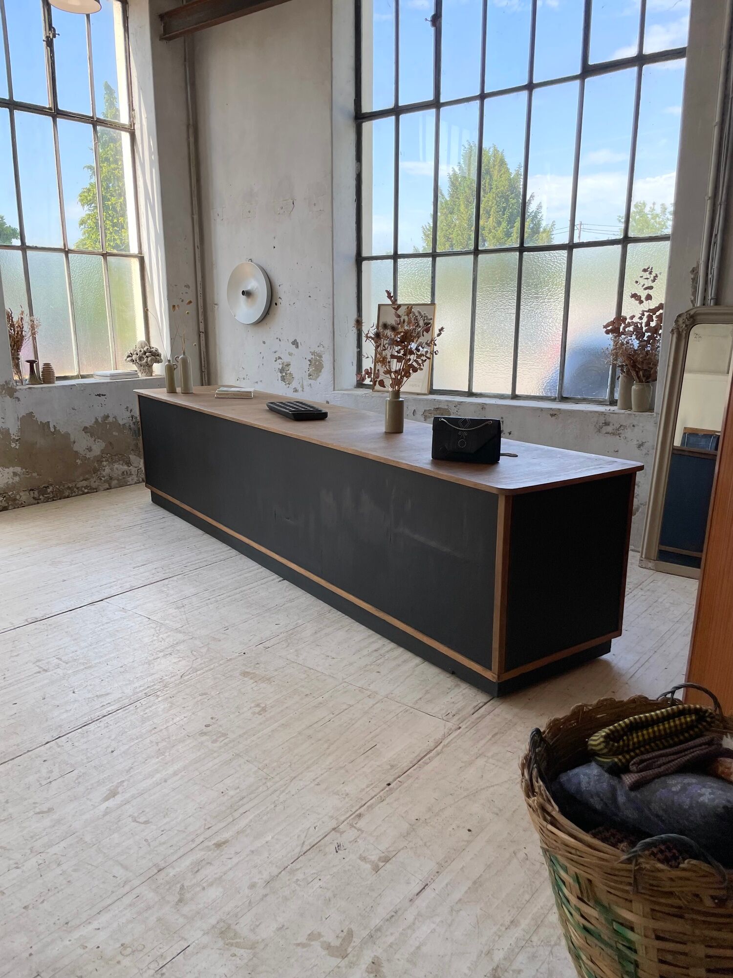 Two-sided counter sliding doors oak XXL 4m enfilade