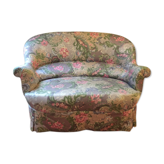 Toad sofa