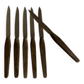 Ser de 6 couteaux de table scandinaves, lame inox, manche de teck.