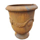 Anduse Medici vase in cast iron