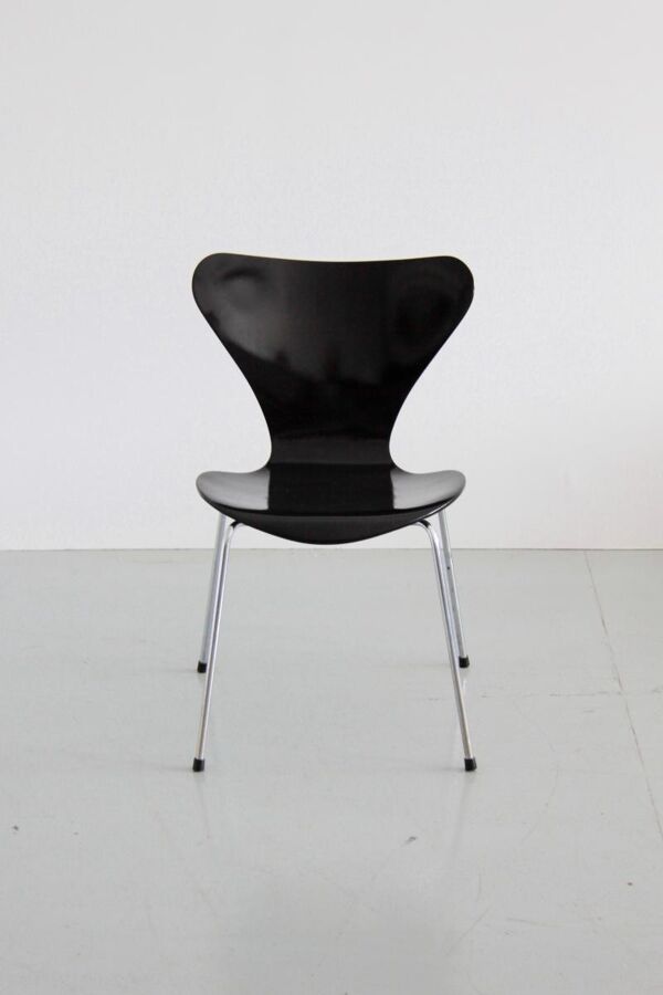 Set de 10 chaises ''Papillon'' série 3107 par Arne Jacobsen pour Fritz Hansen