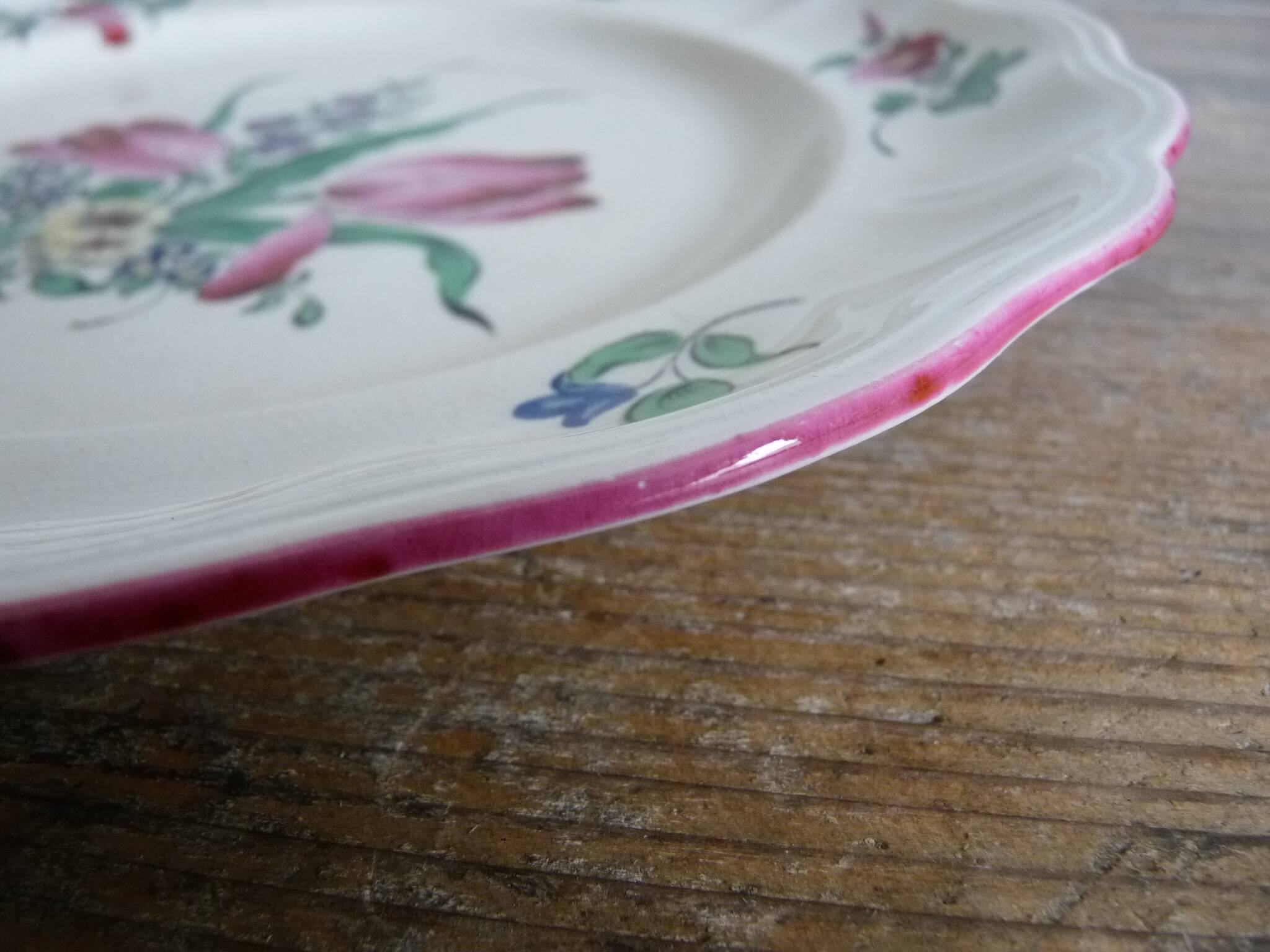 Lunéville earthenware plate