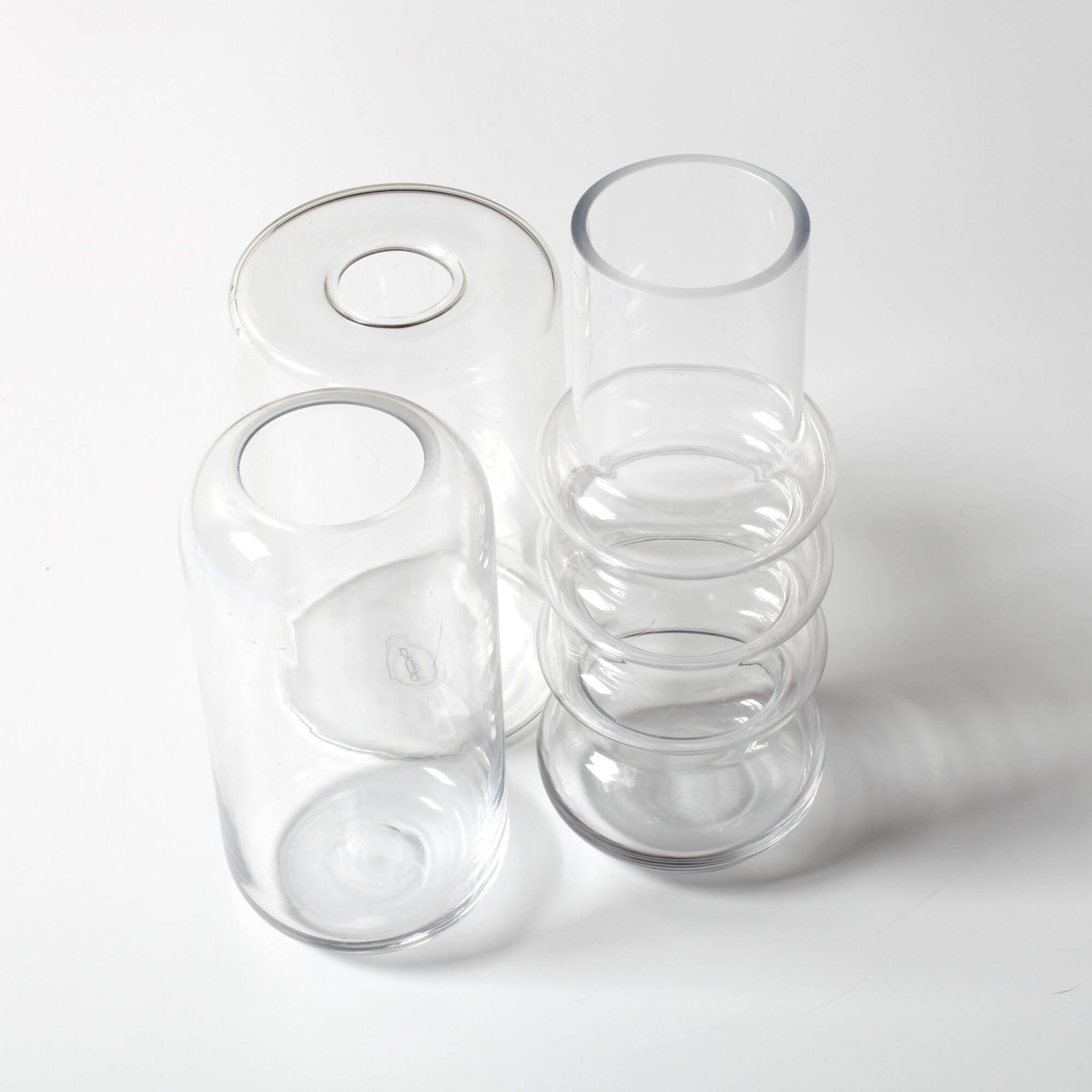3 vases en verre transparent, Suède années 2000
