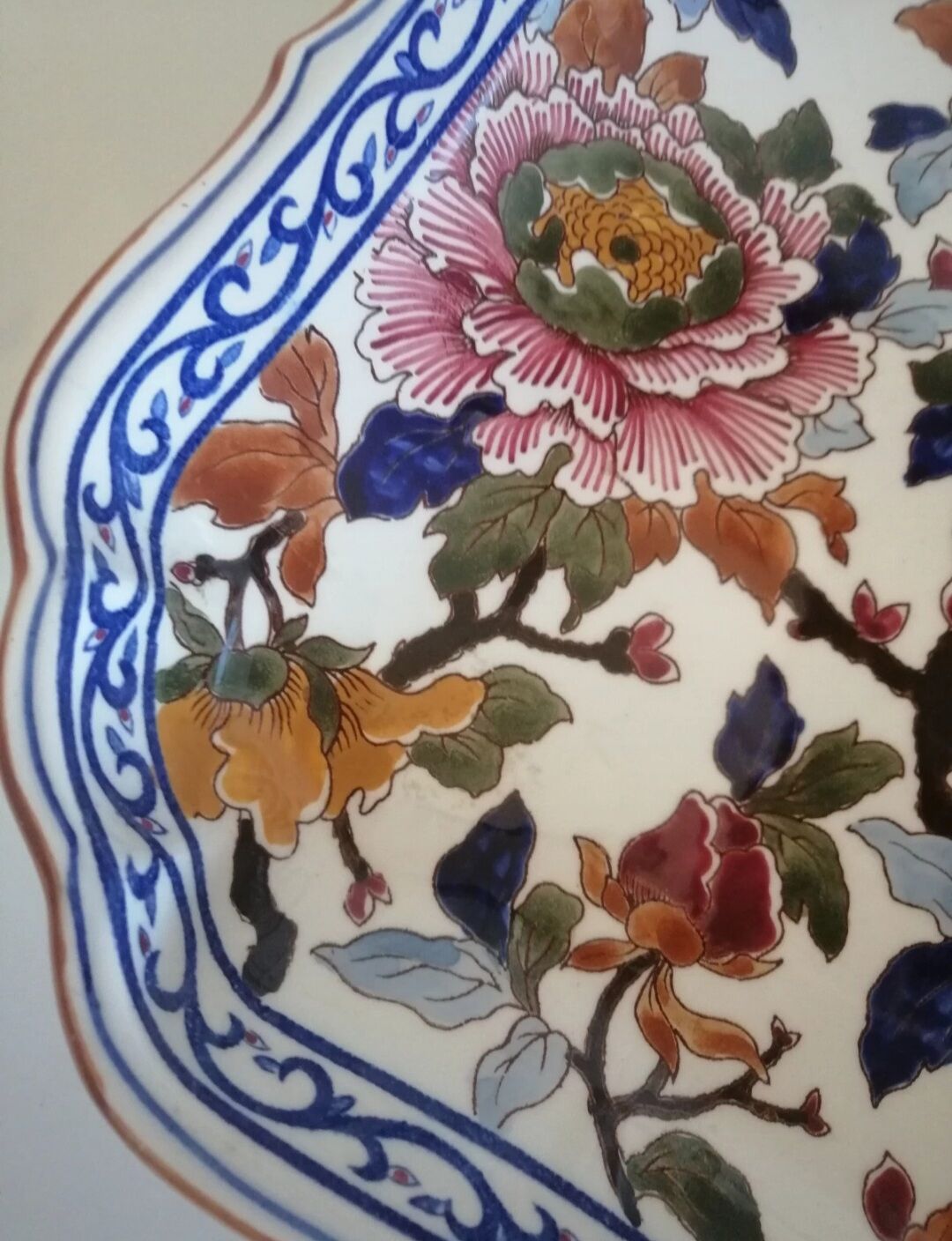 Gien peony dish hand painted