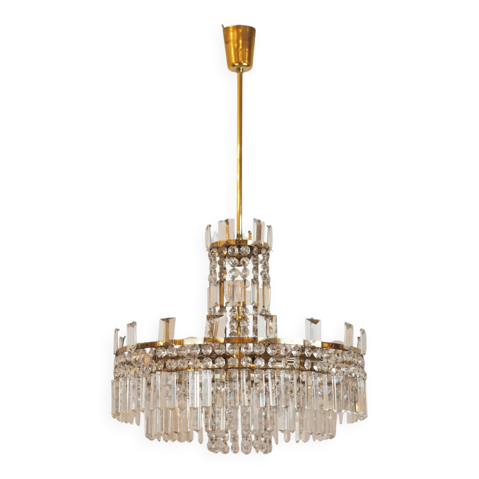 Mid-century crystal chandelier "Model F 518" by Bakalowits & Söhne