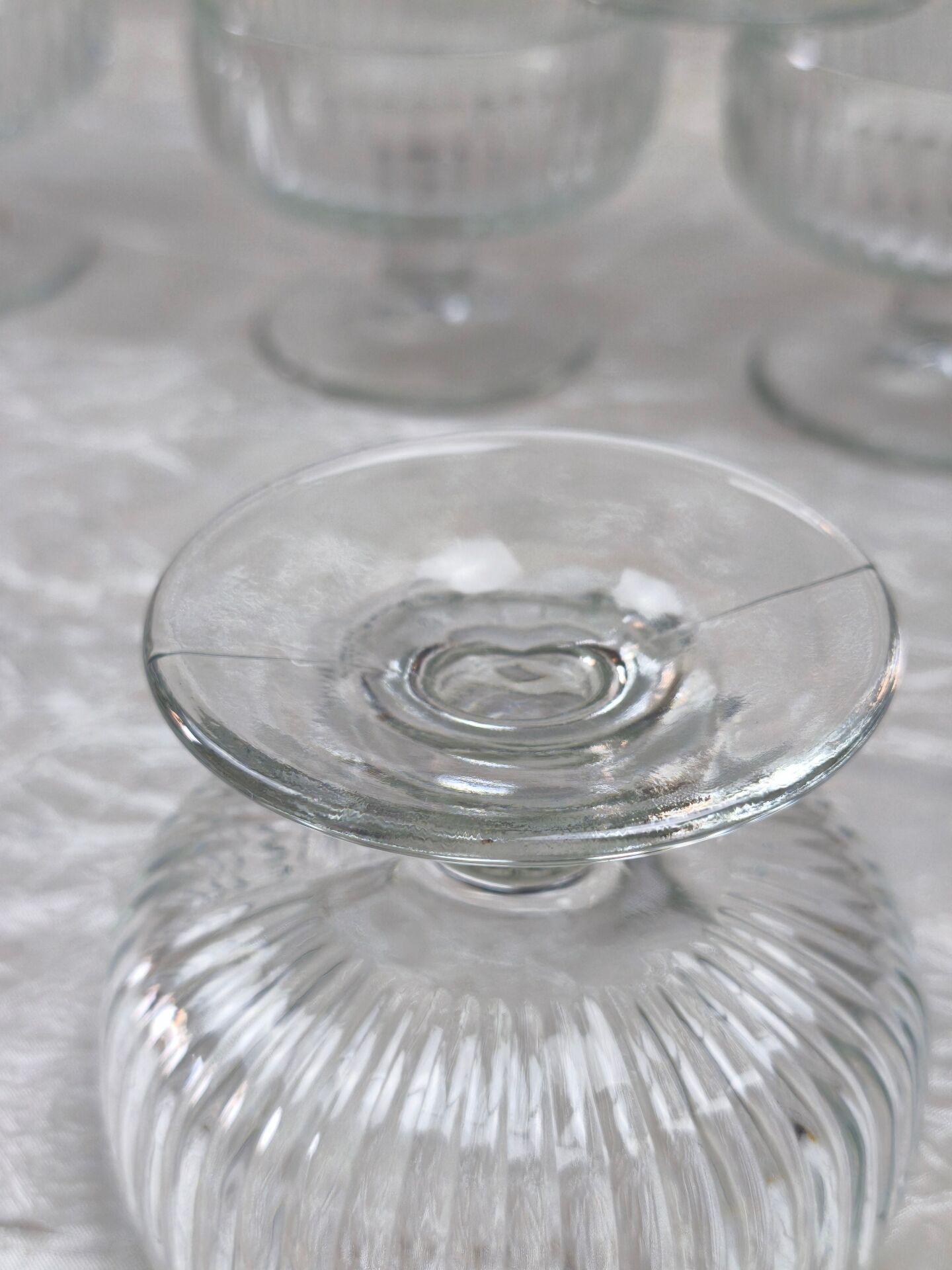 Lot de 10 coupes à dessert vintage en verre côtelé