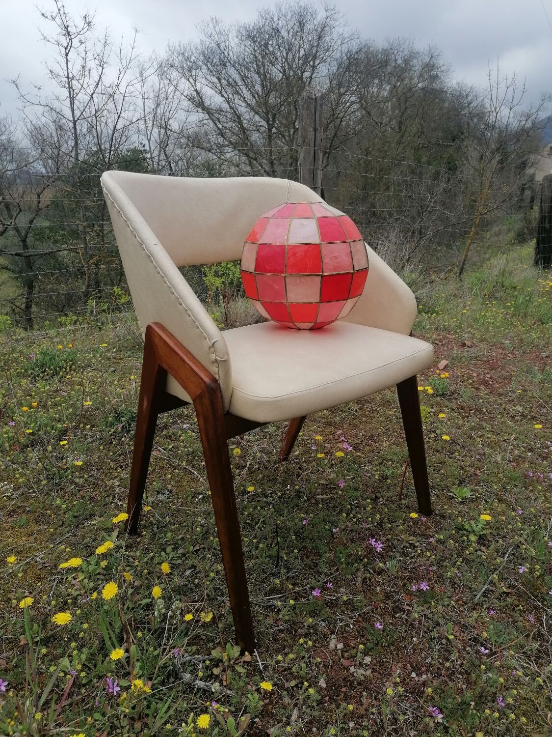 Faceted ball suspension in mother-of-pearl and vintage brass