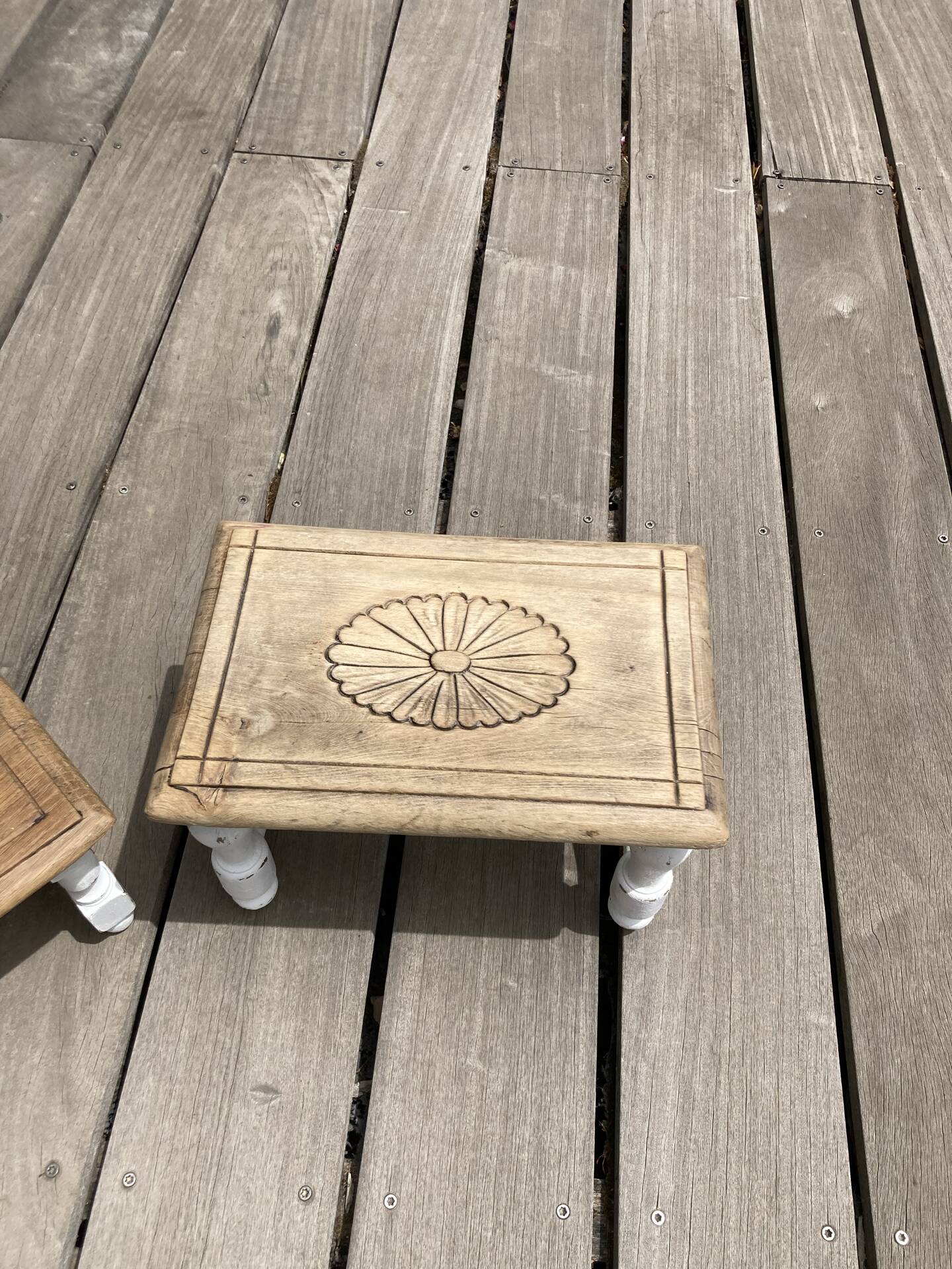 Lot de 2 petits tabourets relookes maison de campagne