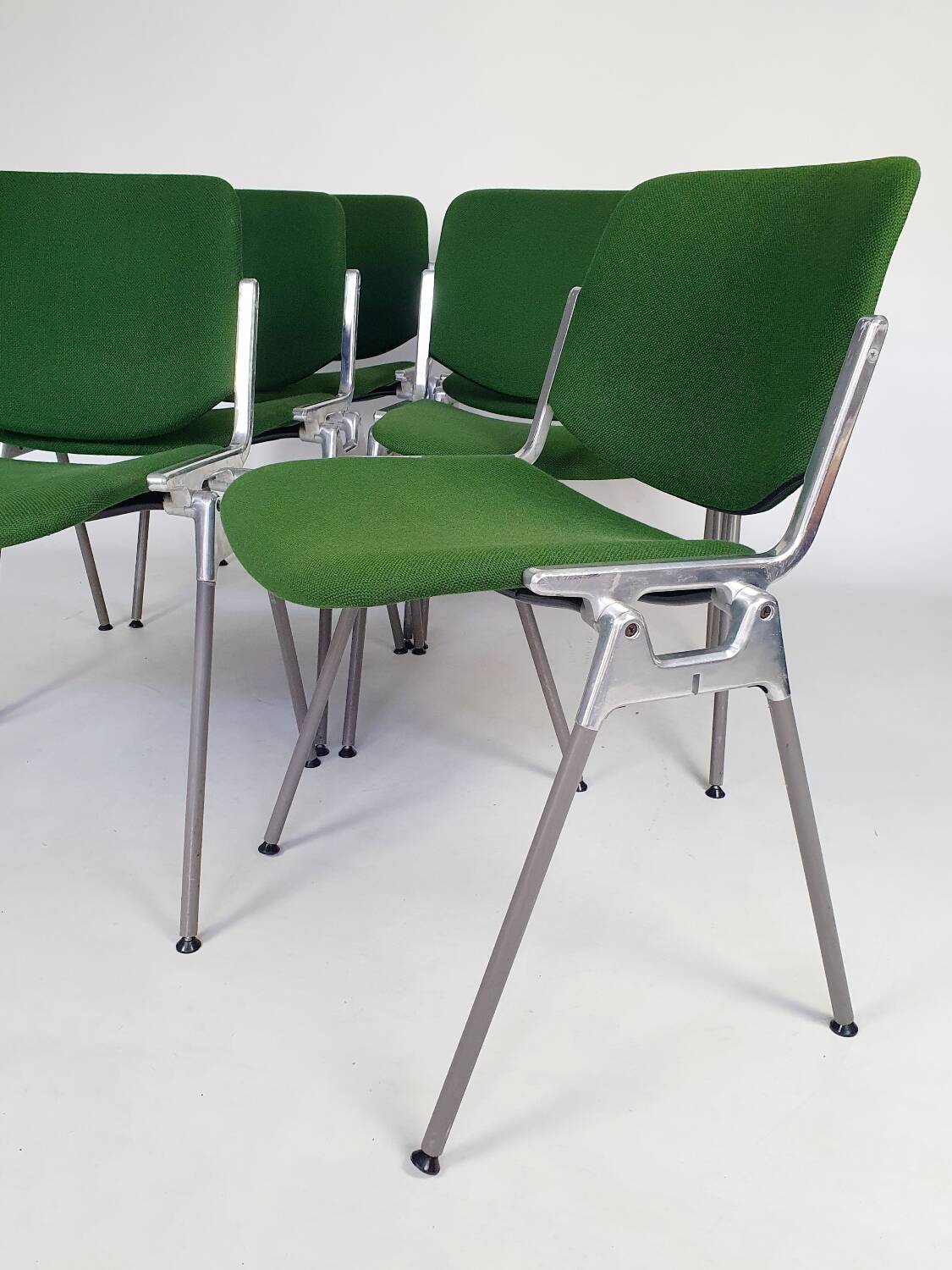 Set of 6 G.Piretti chairs for Castelli