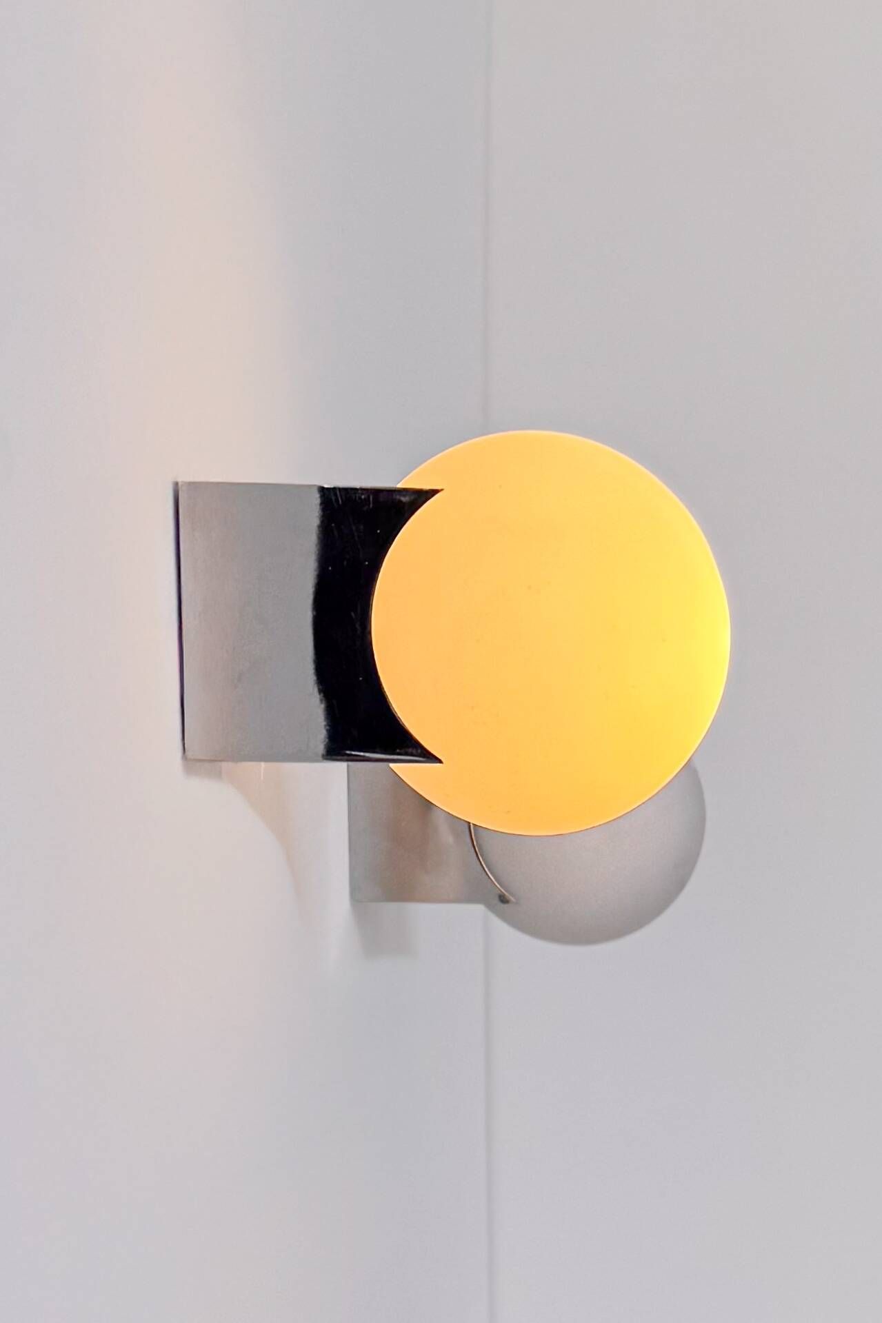 Pair of vintage wall lights in chrome and opaline, France 1990