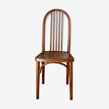 Thonet curved beech chair
