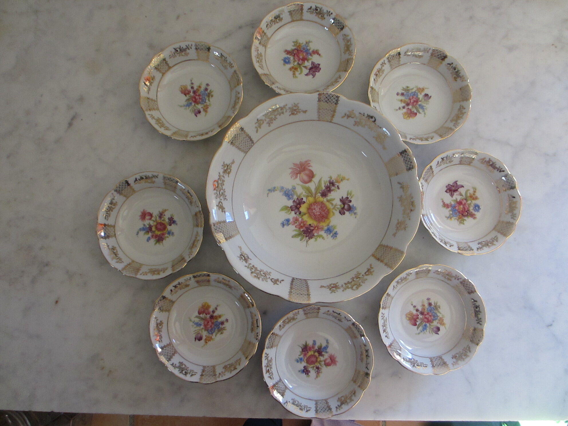 Porcelain fruit salad set