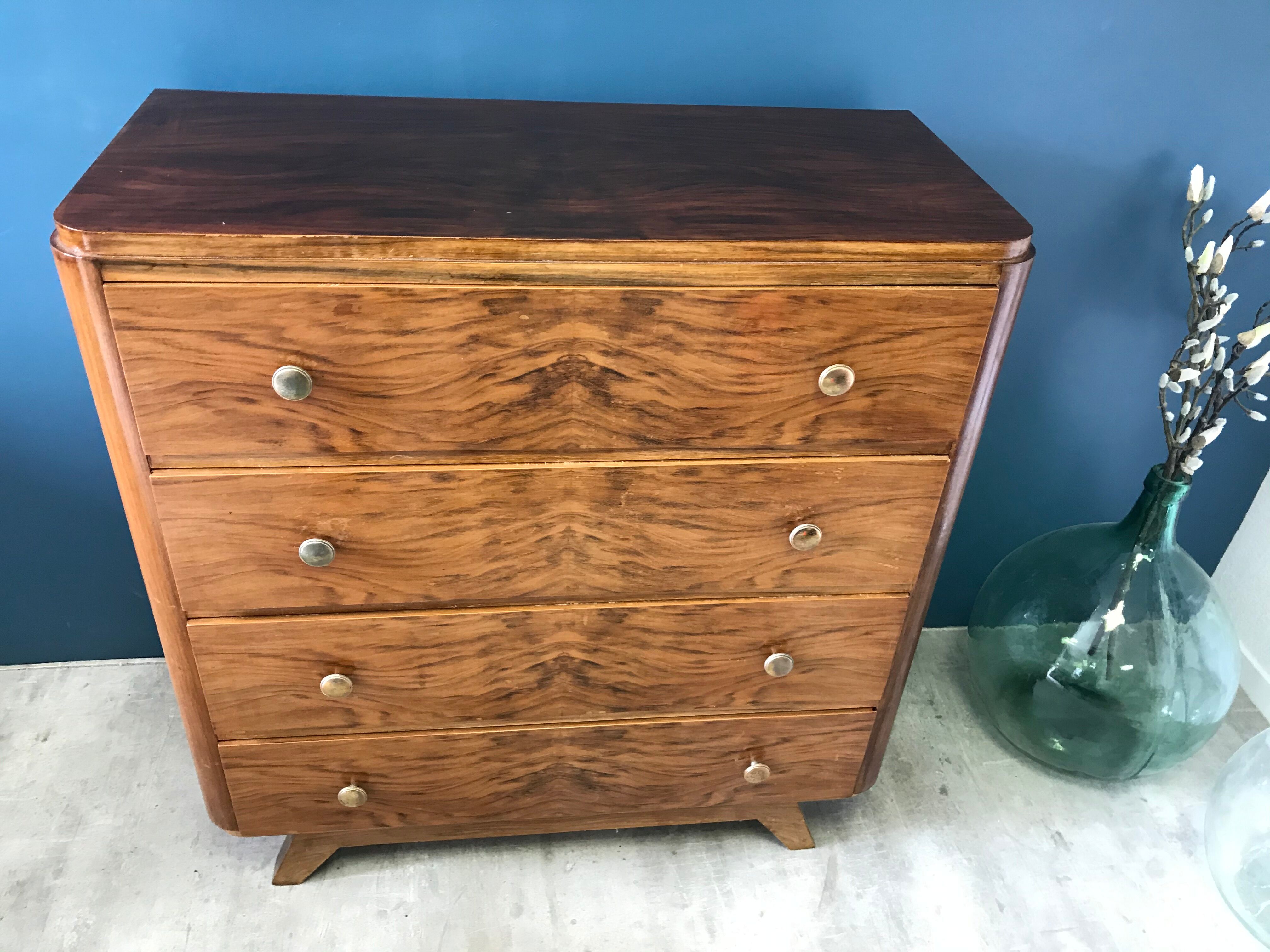 Vintage dresser with compass feet