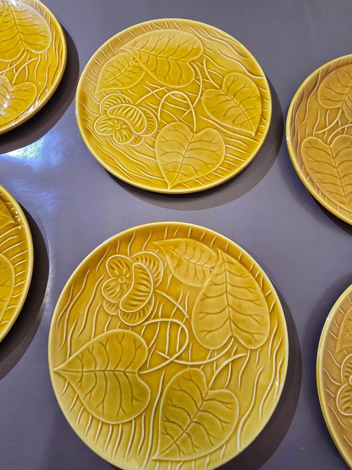 6 Sarreguemines water lily plates