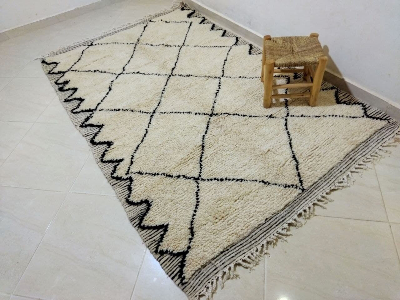 Berber carpet beni ouarain 233 X 145 CM